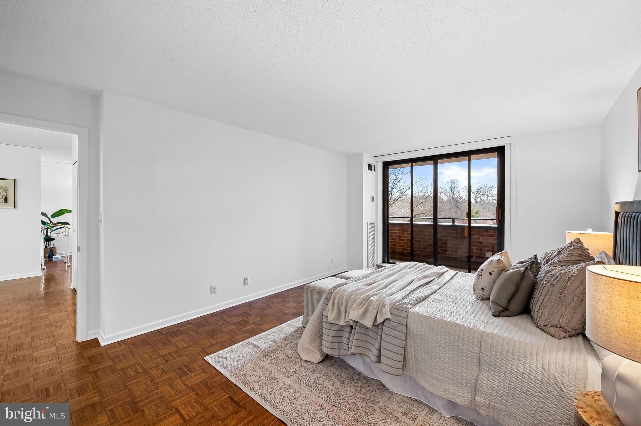 CROSS KEYS - Residential