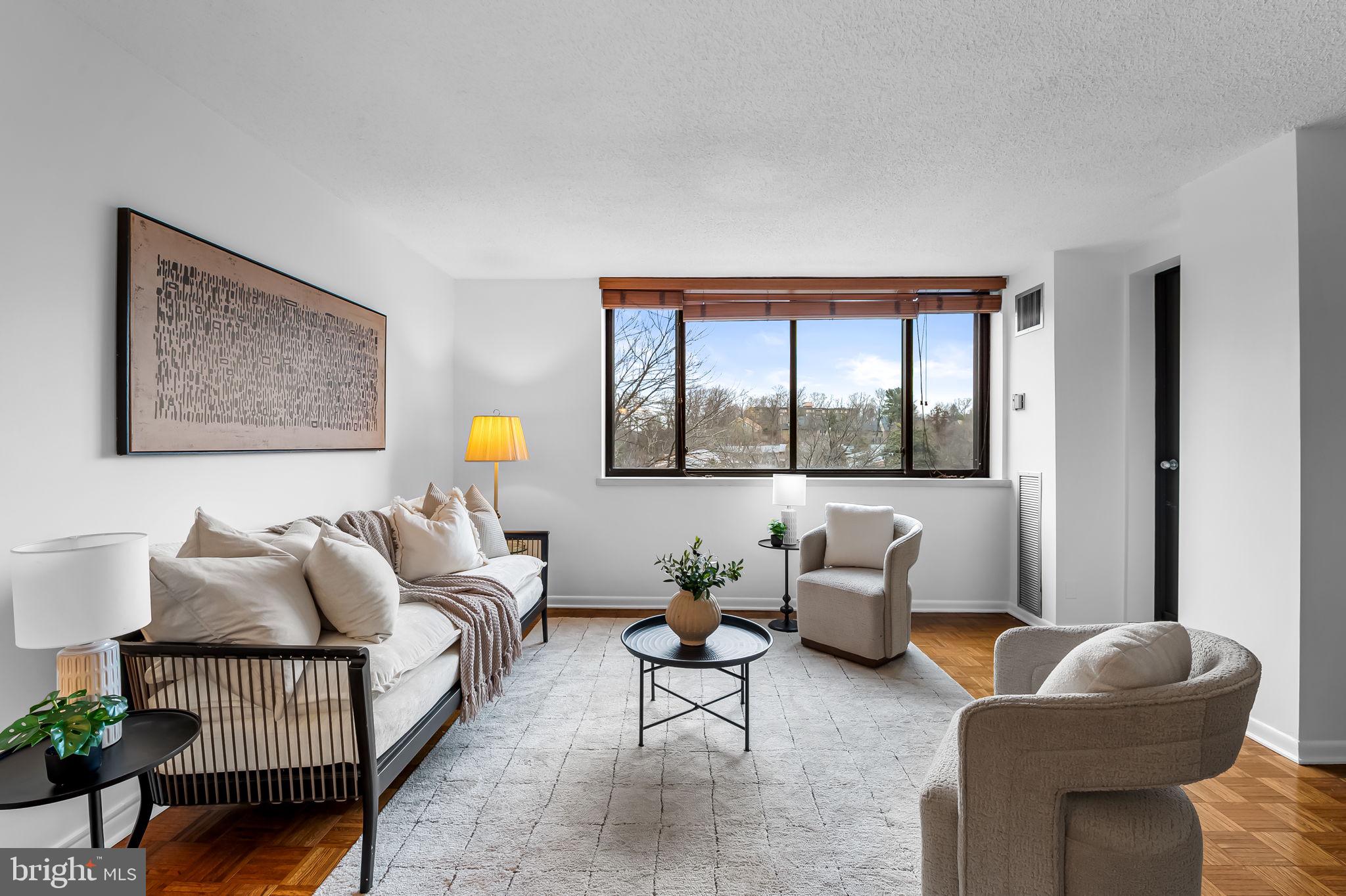 CROSS KEYS - Residential