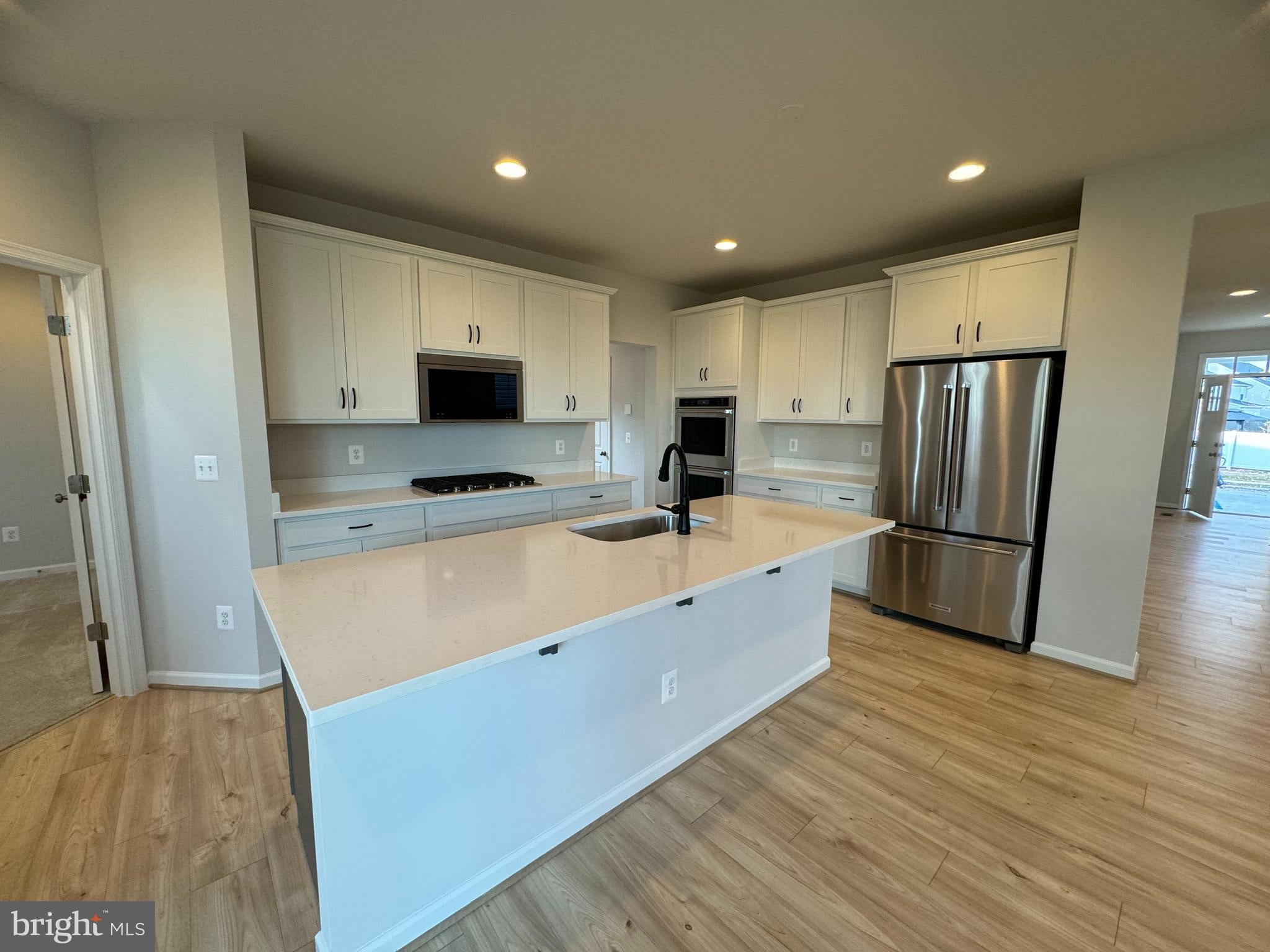 2484 SCOTCH BONNET DRIVE