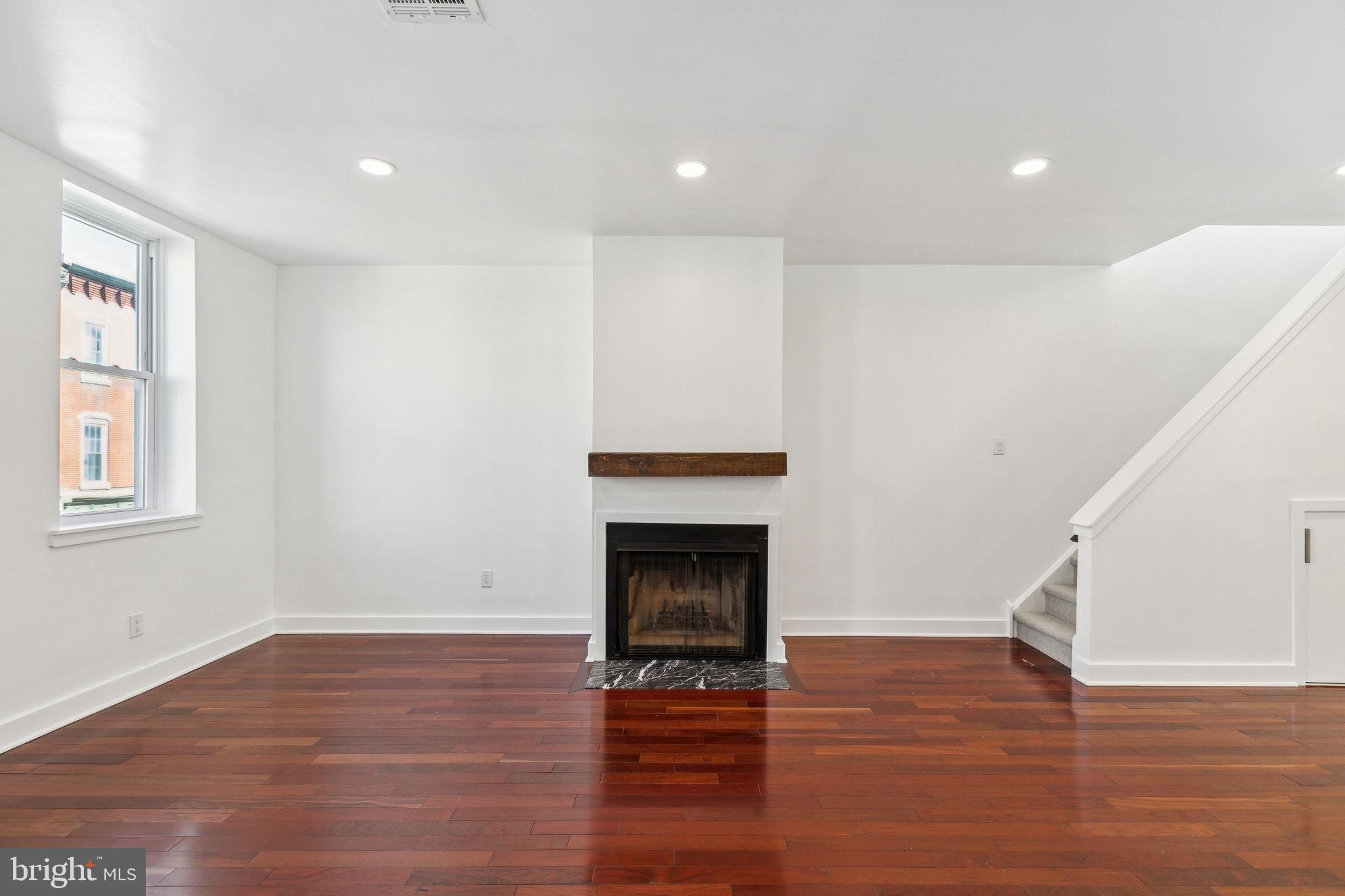 RITTENHOUSE SQUARE - Residential Lease