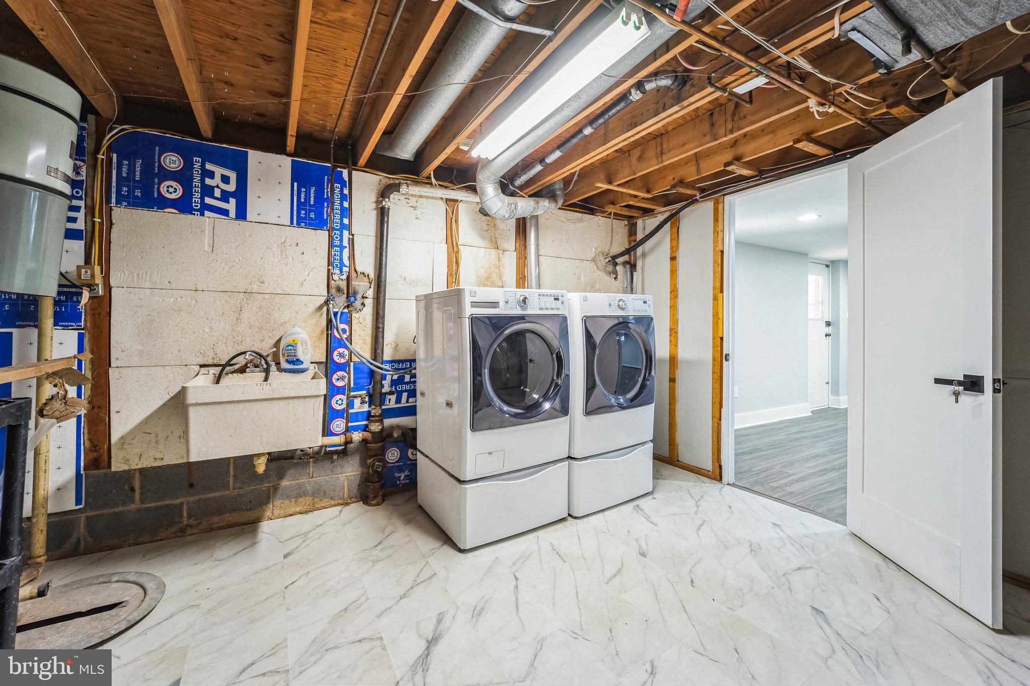 VILLAGE OF OWEN BROWN - Residential