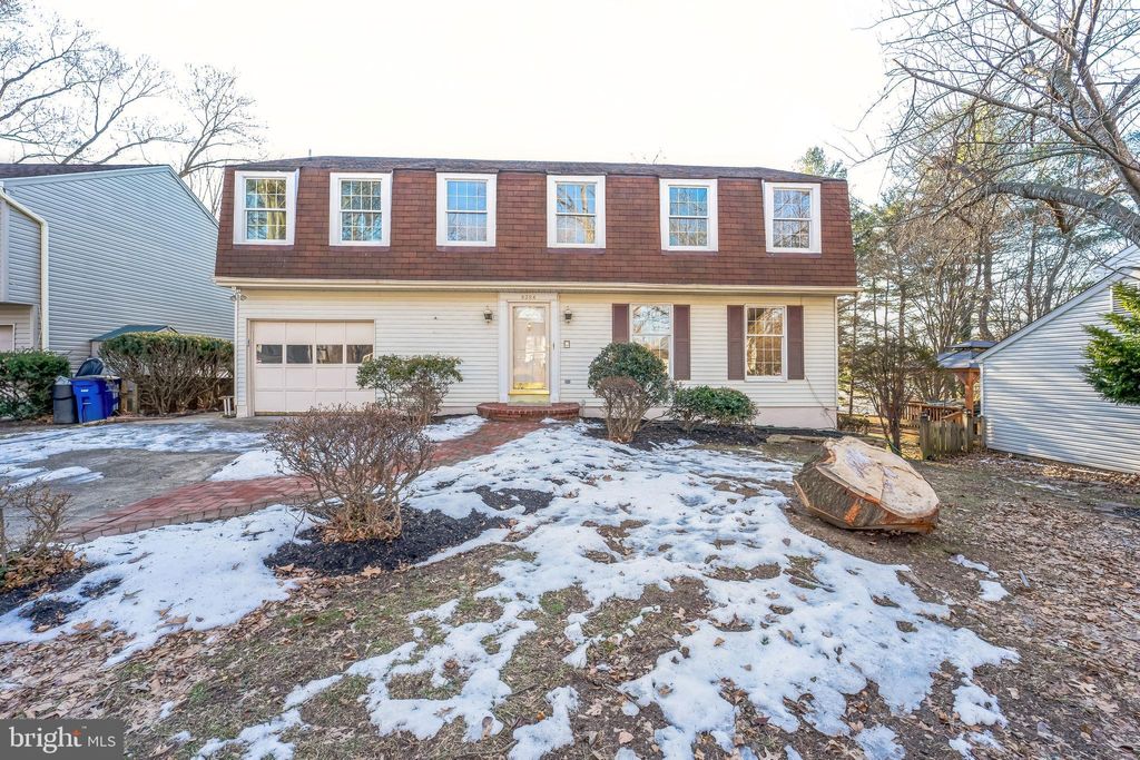 Photo of 6394 Tawny Bloom, COLUMBIA, MD 21045 (MLS # MDHW2063170)