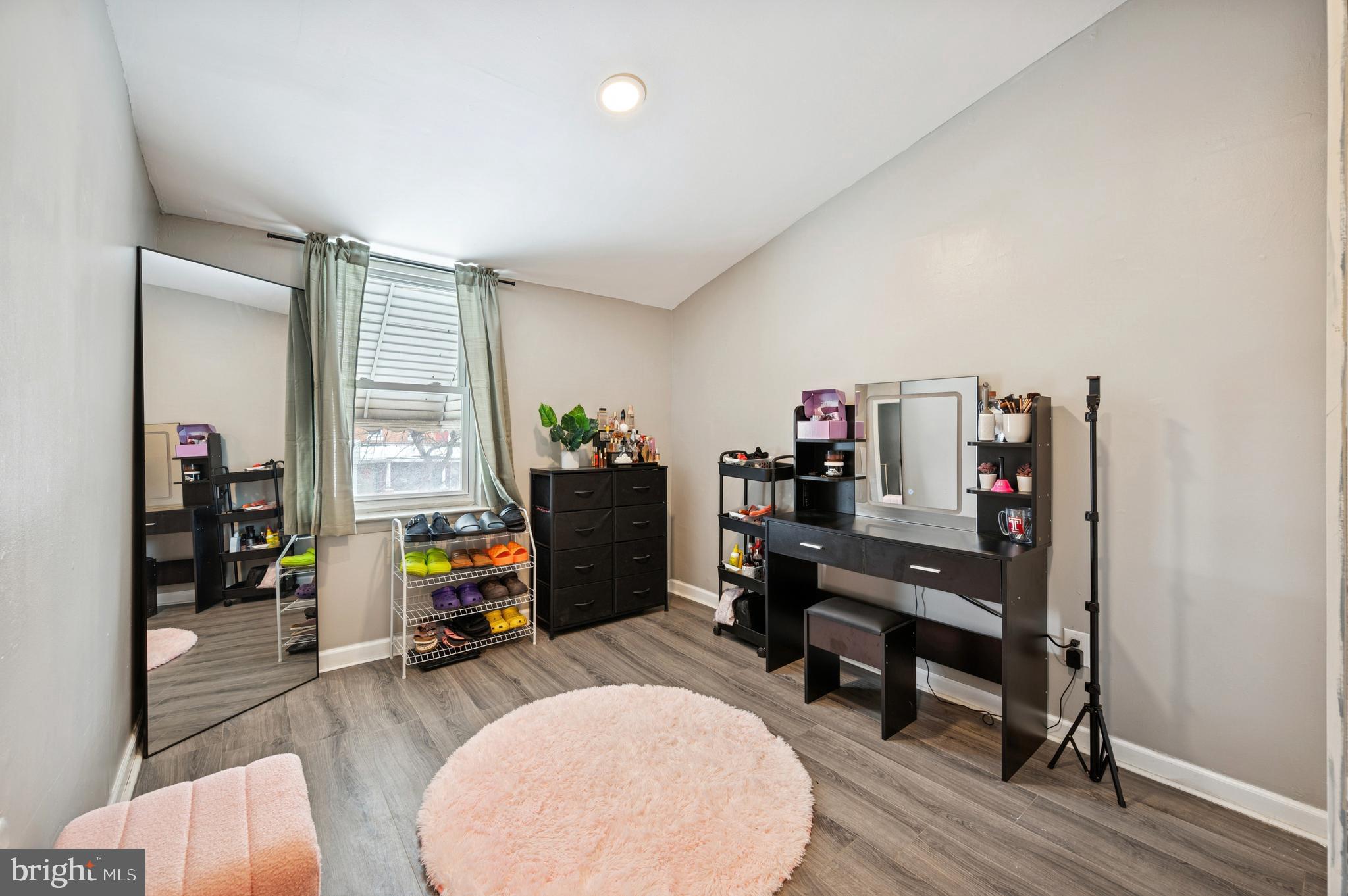 MILL CREEK - Residential