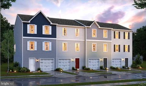 30 SCOTER ROAD HEDGESVILLE WV 25427