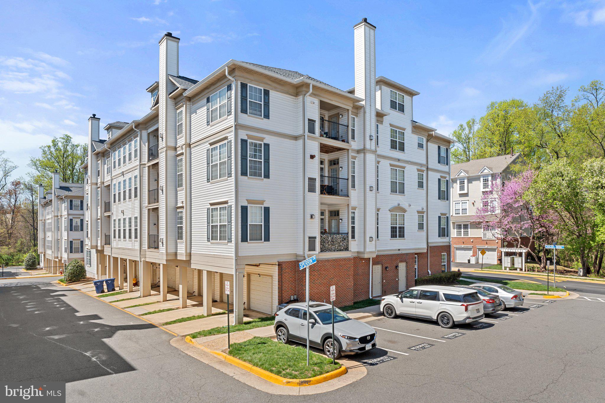 COURTS AT WESCOTT RIDGE - Residential