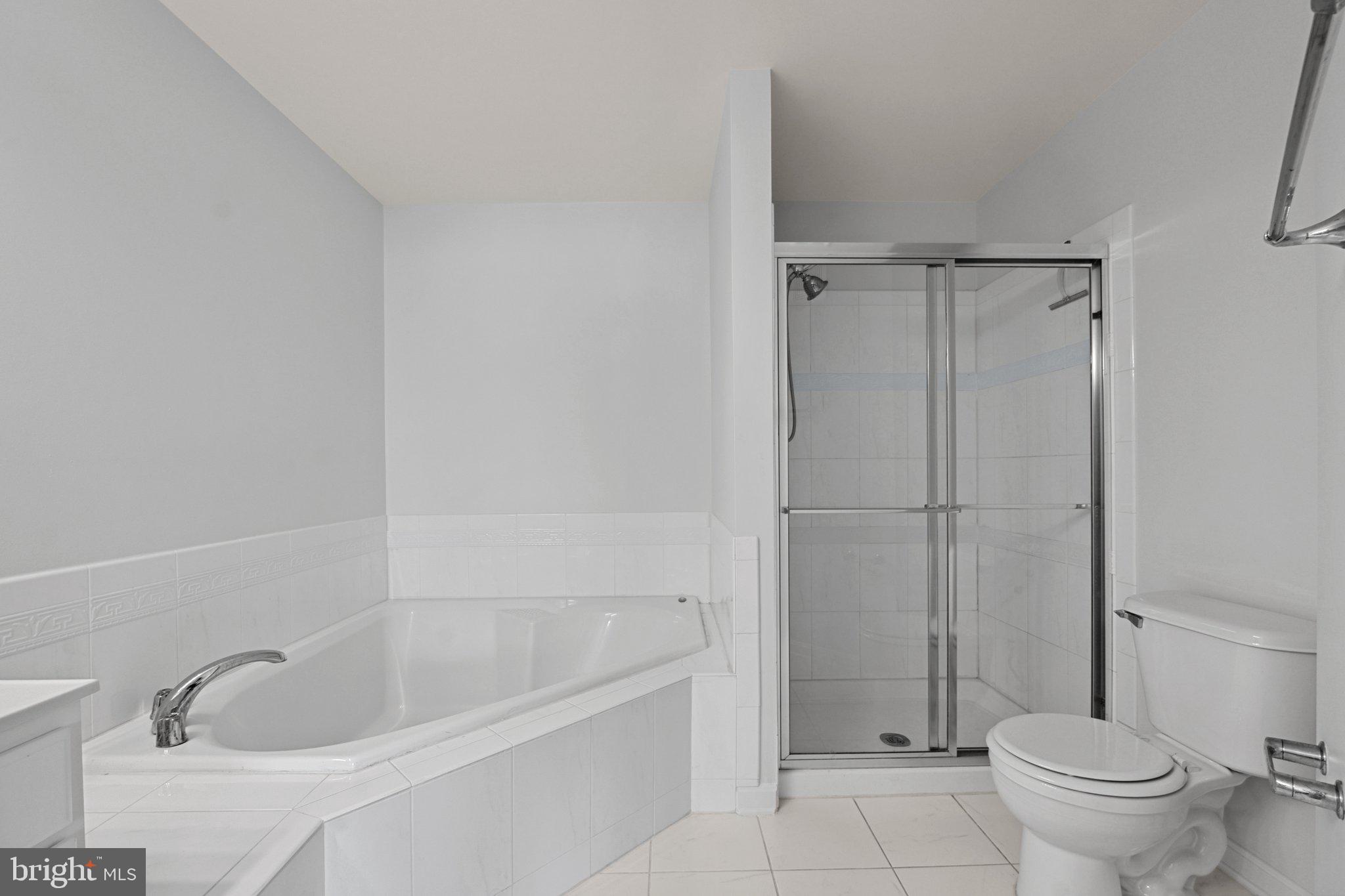 COURTS AT WESCOTT RIDGE - Residential