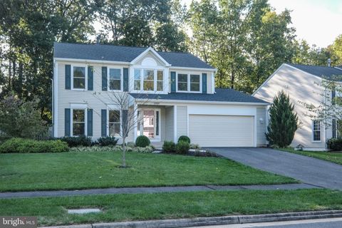 Photo of 13929 Tall Timber Court, GAINESVILLE, VA 20155 (MLS # VAPW2105430) Photo of 13929 Tall Timber Court, GAINESVILLE, VA 20155 (MLS # VAPW2105430)