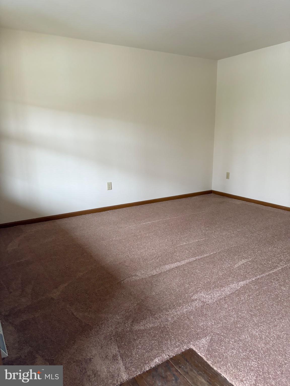 NORTH MIDDLETON TWP - Residential