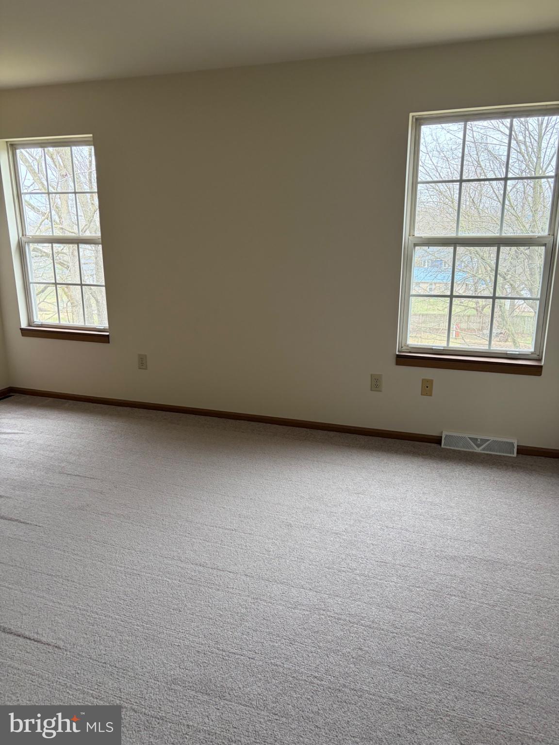 NORTH MIDDLETON TWP - Residential