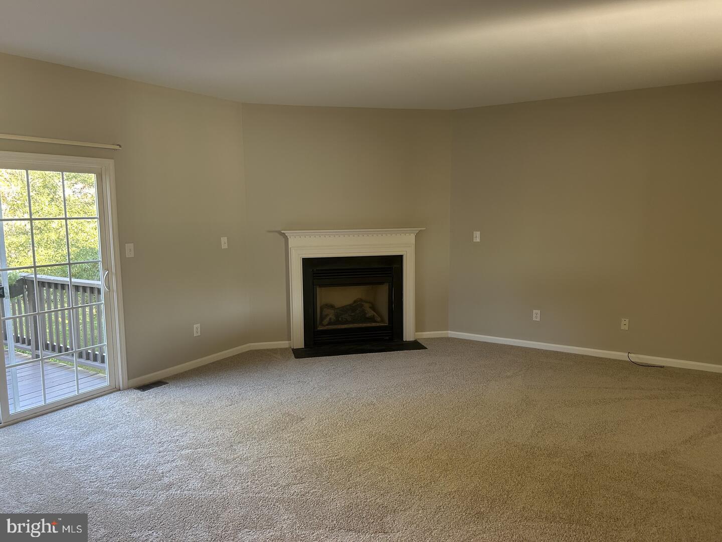 212 CAMERTON LANE