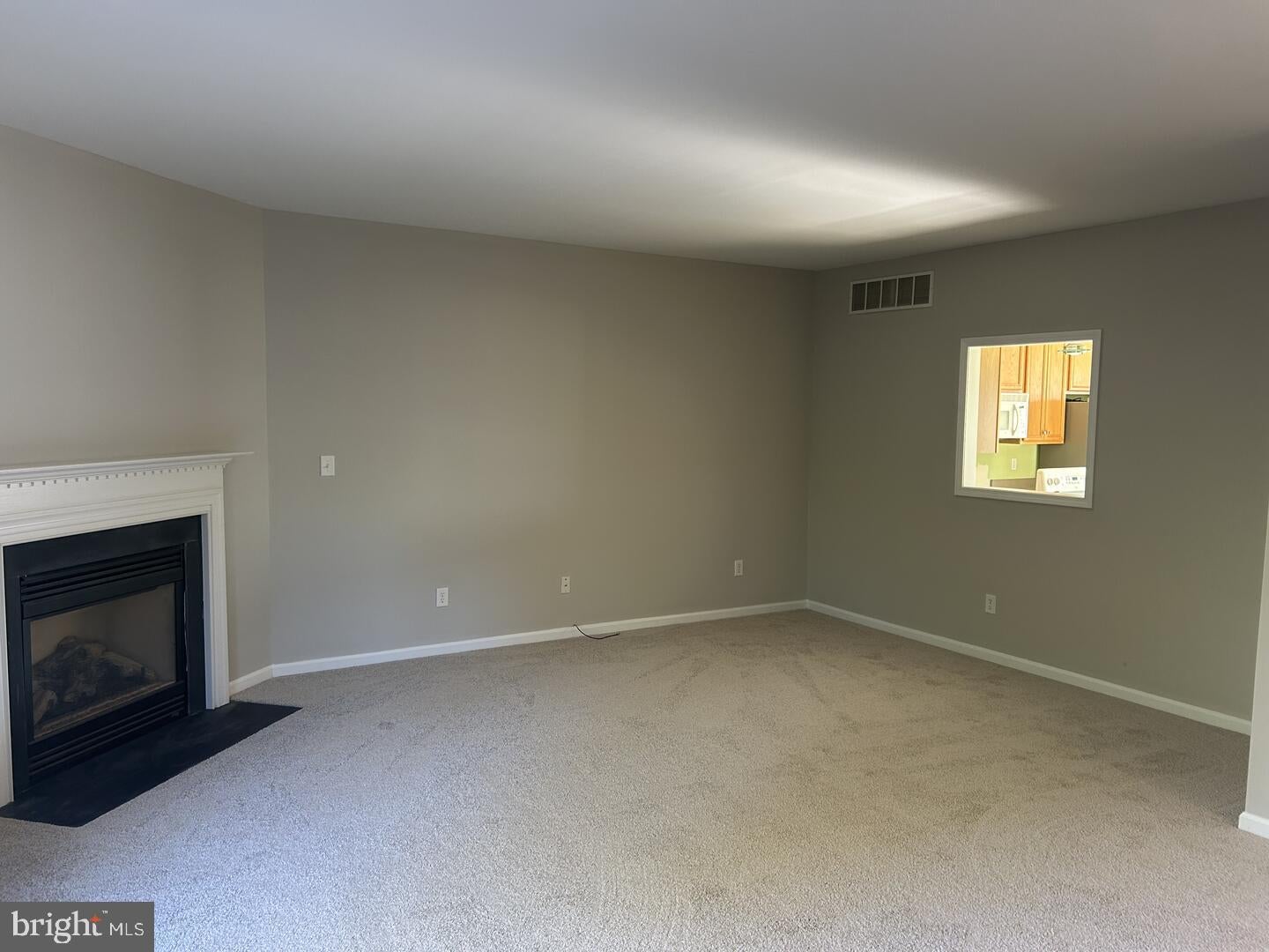 212 CAMERTON LANE