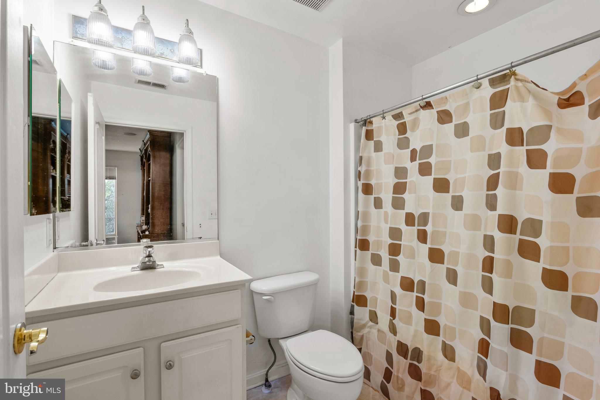 OCEAN PINES - THE PARKE - Residential