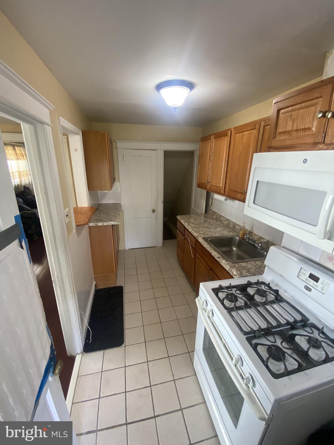 YEADON - Residential