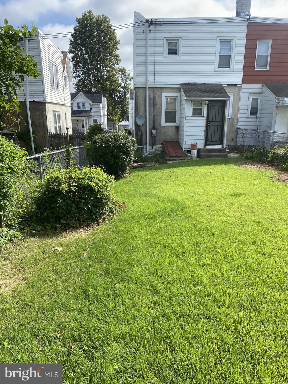 YEADON - Residential