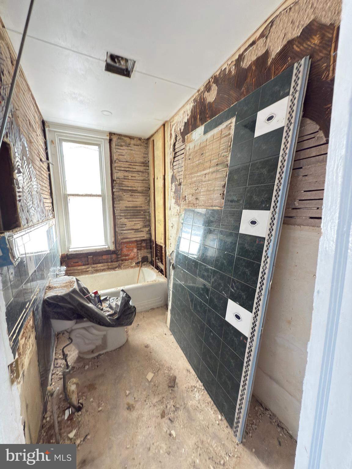 ELMWOOD PARK - Residential