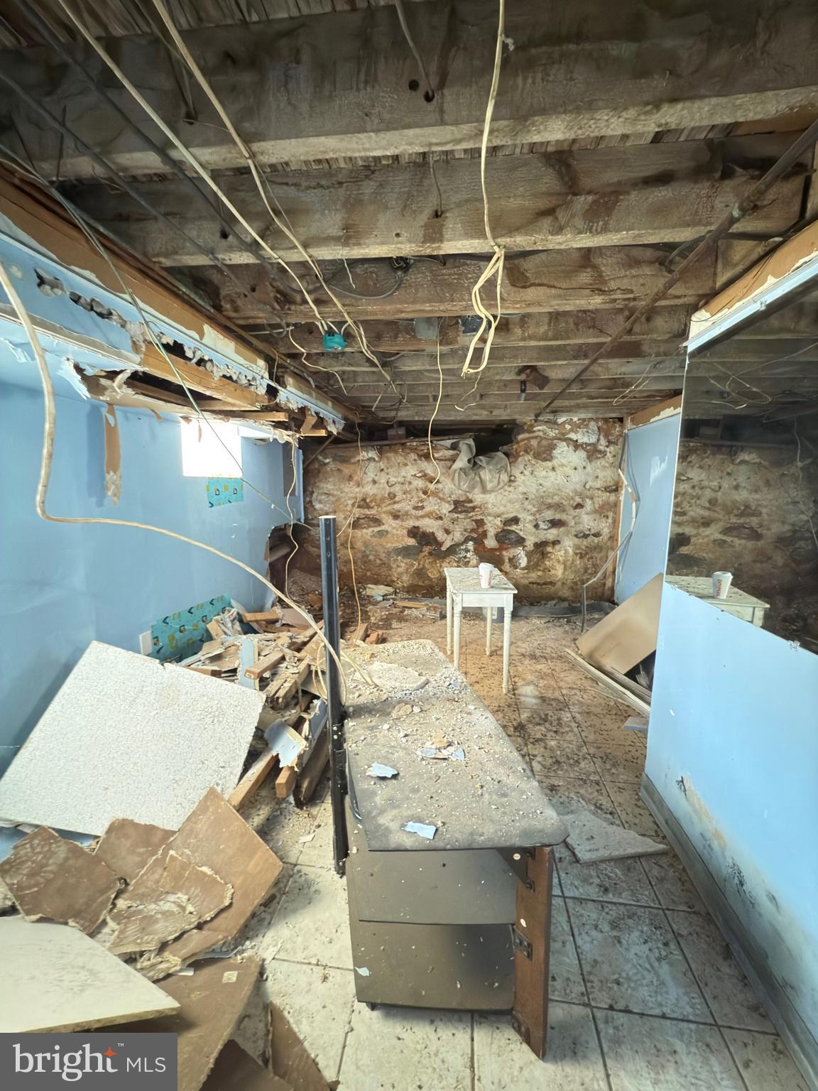 ELMWOOD PARK - Residential