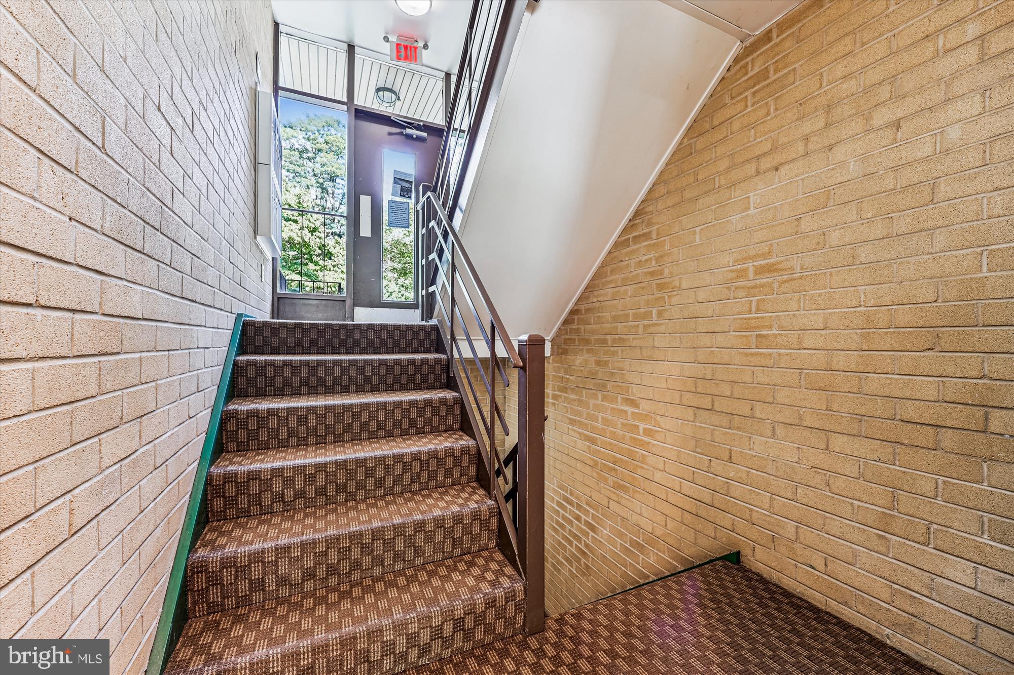 GROSVENOR PARK - Residential