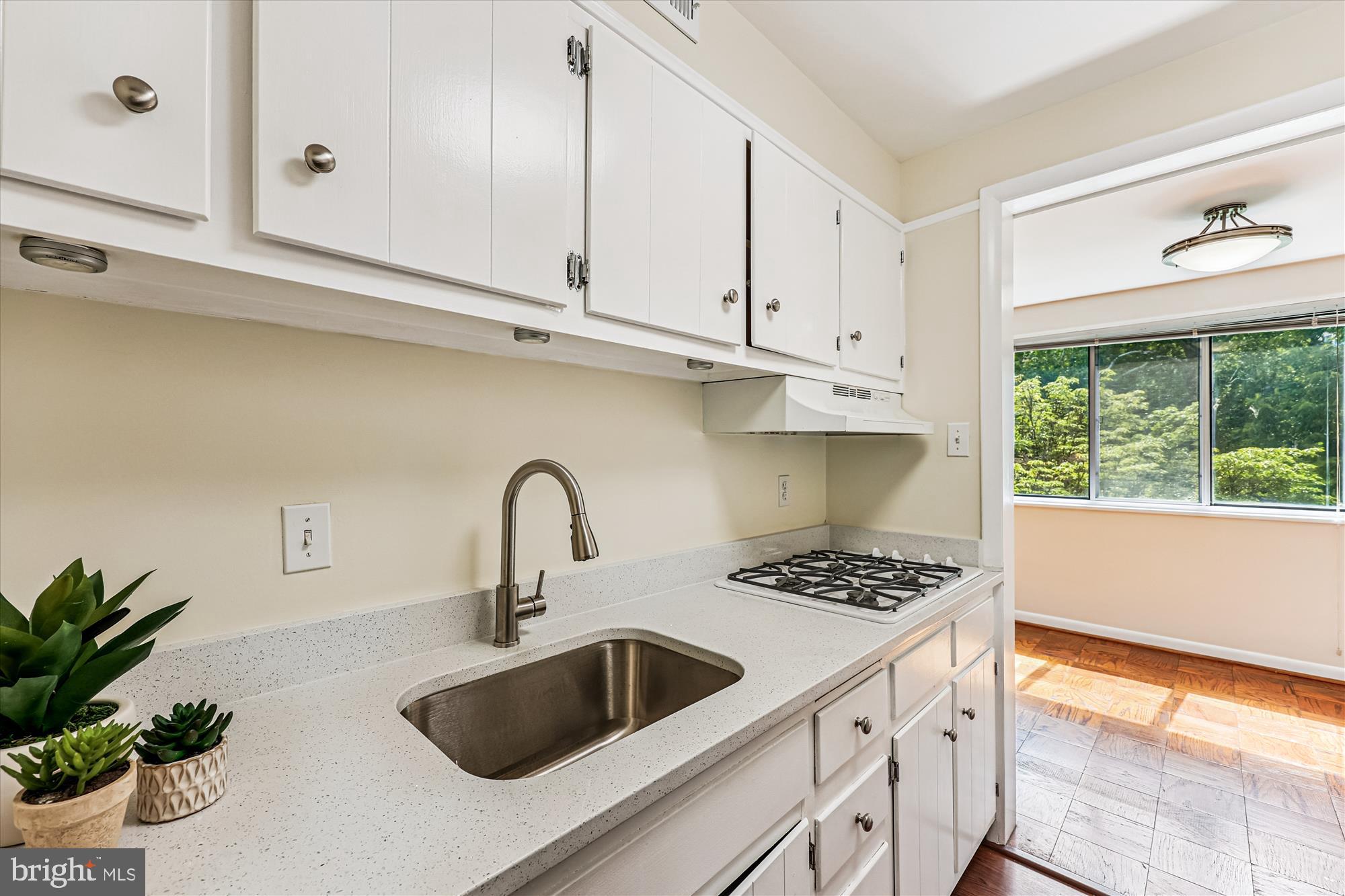 GROSVENOR PARK - Residential