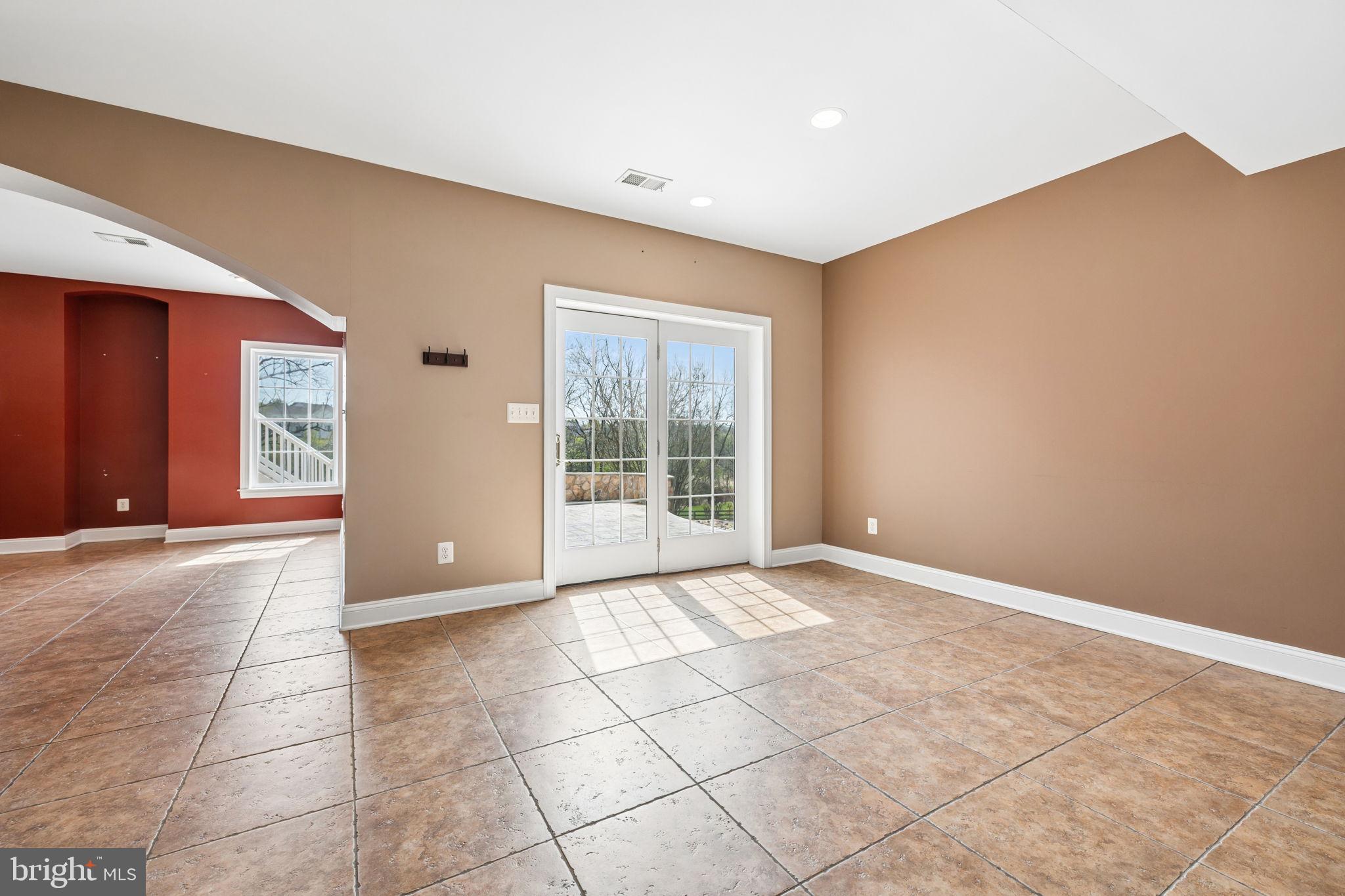 FAWN MEADOW - Residential