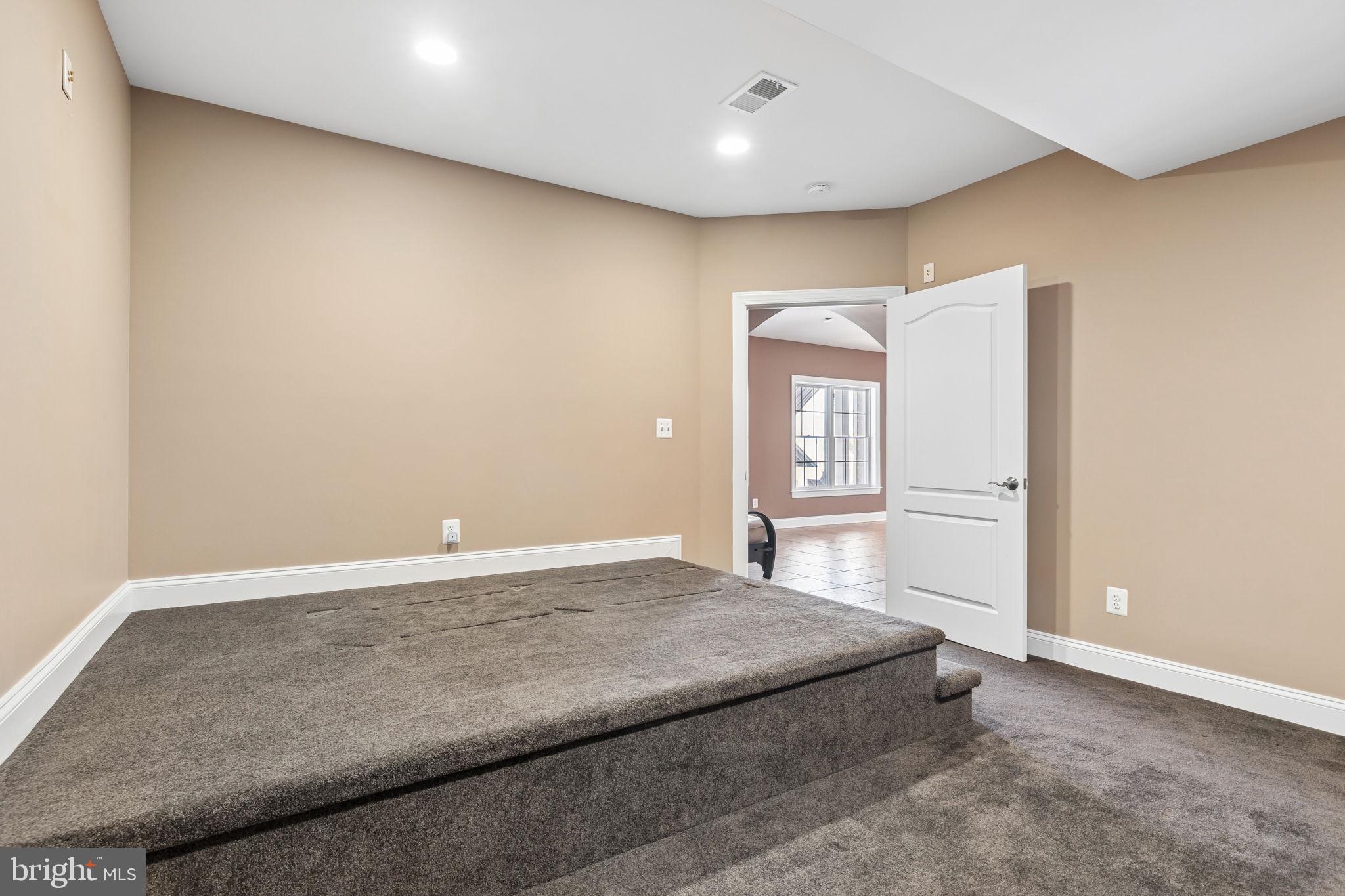 FAWN MEADOW - Residential