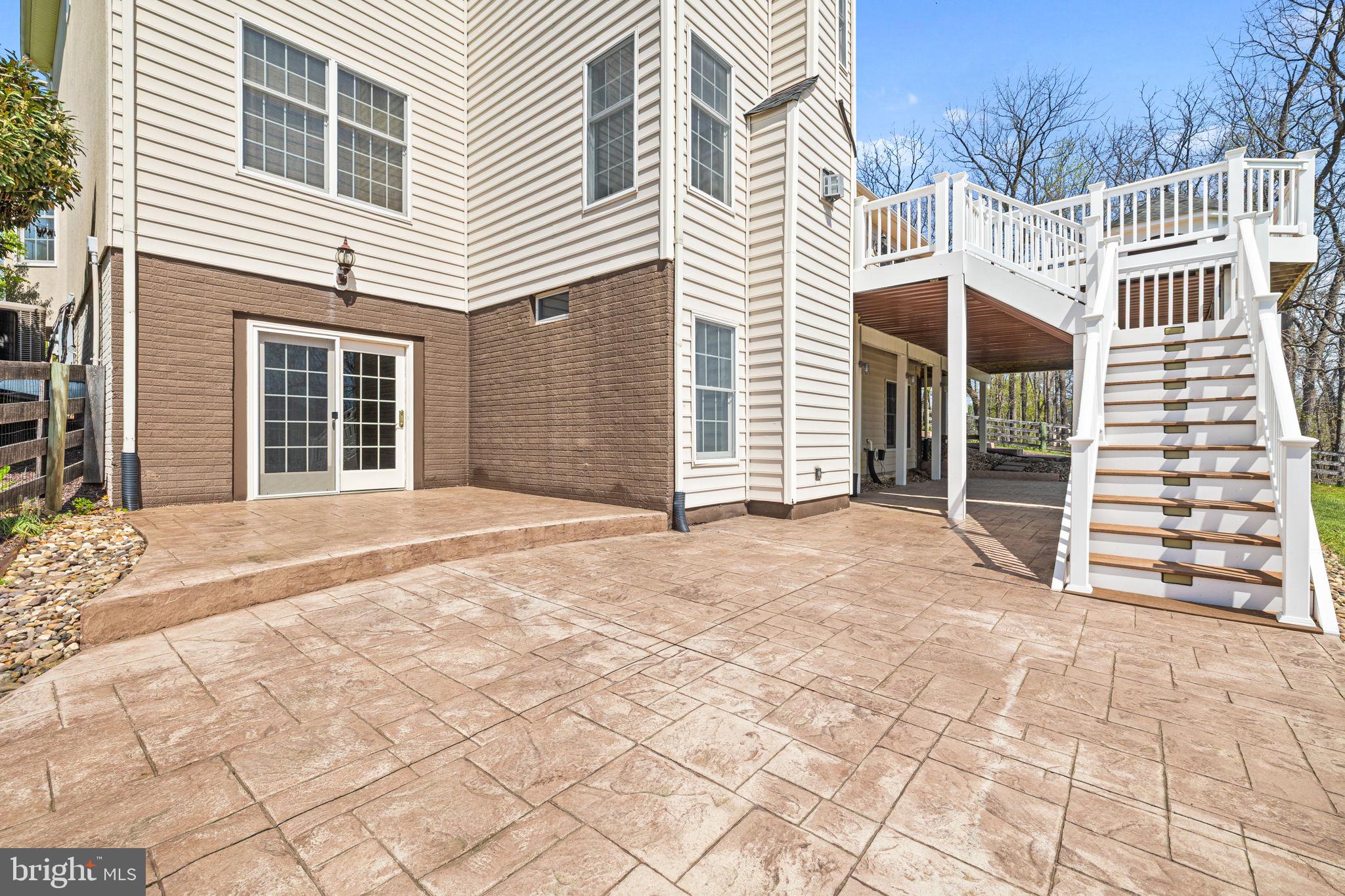 FAWN MEADOW - Residential