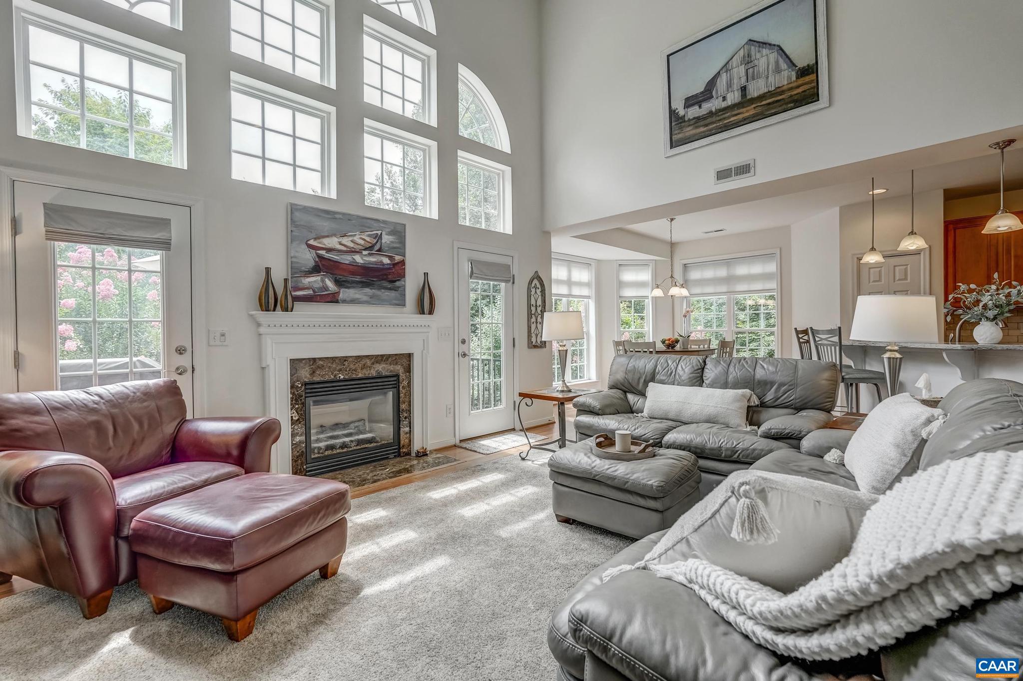 MOSBY MOUNTAIN - Residential