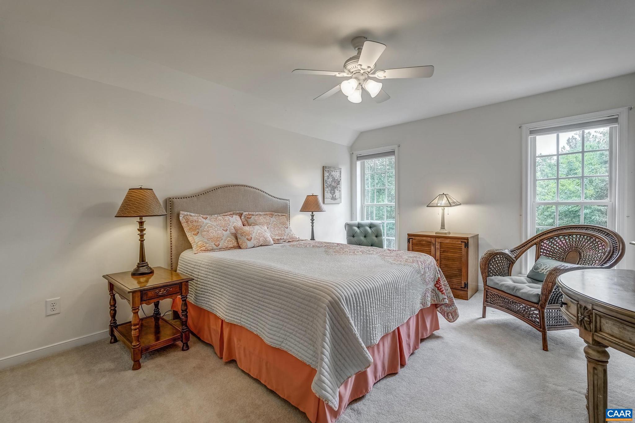 MOSBY MOUNTAIN - Residential