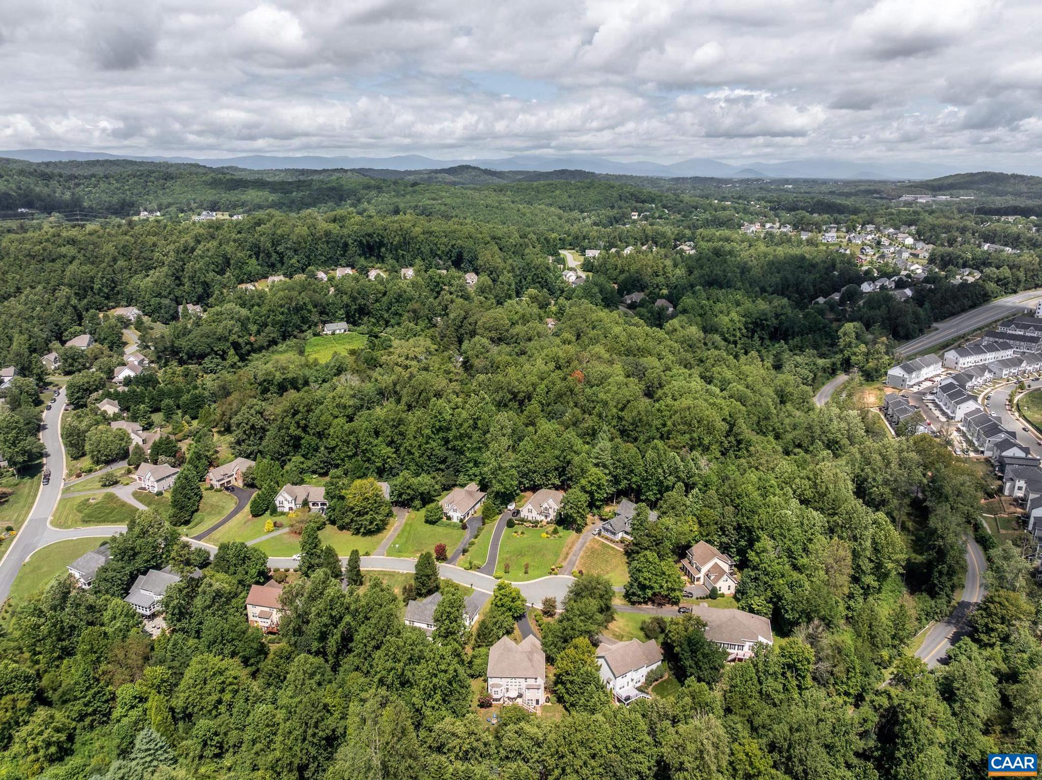 MOSBY MOUNTAIN - Residential