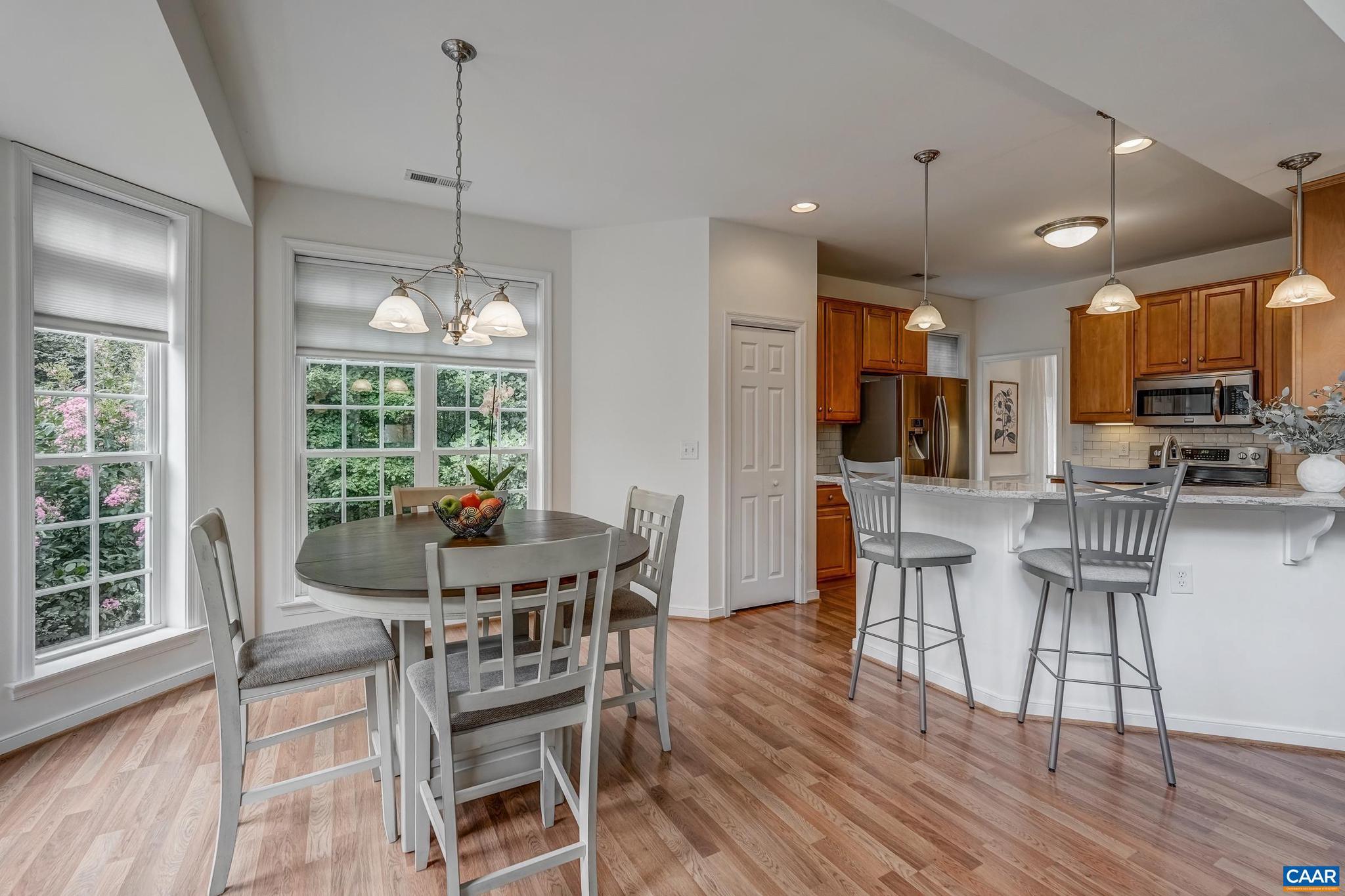 MOSBY MOUNTAIN - Residential