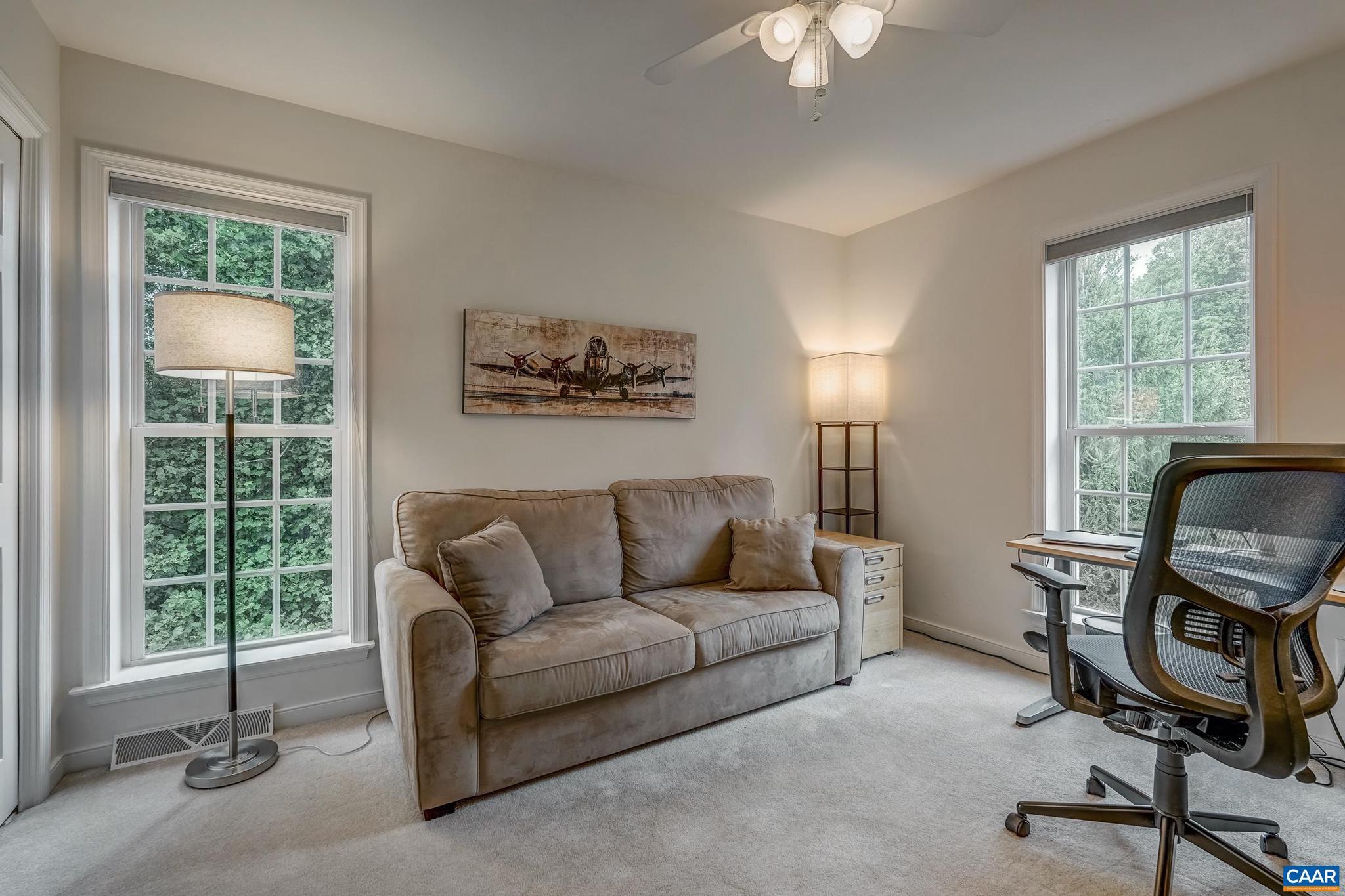 MOSBY MOUNTAIN - Residential