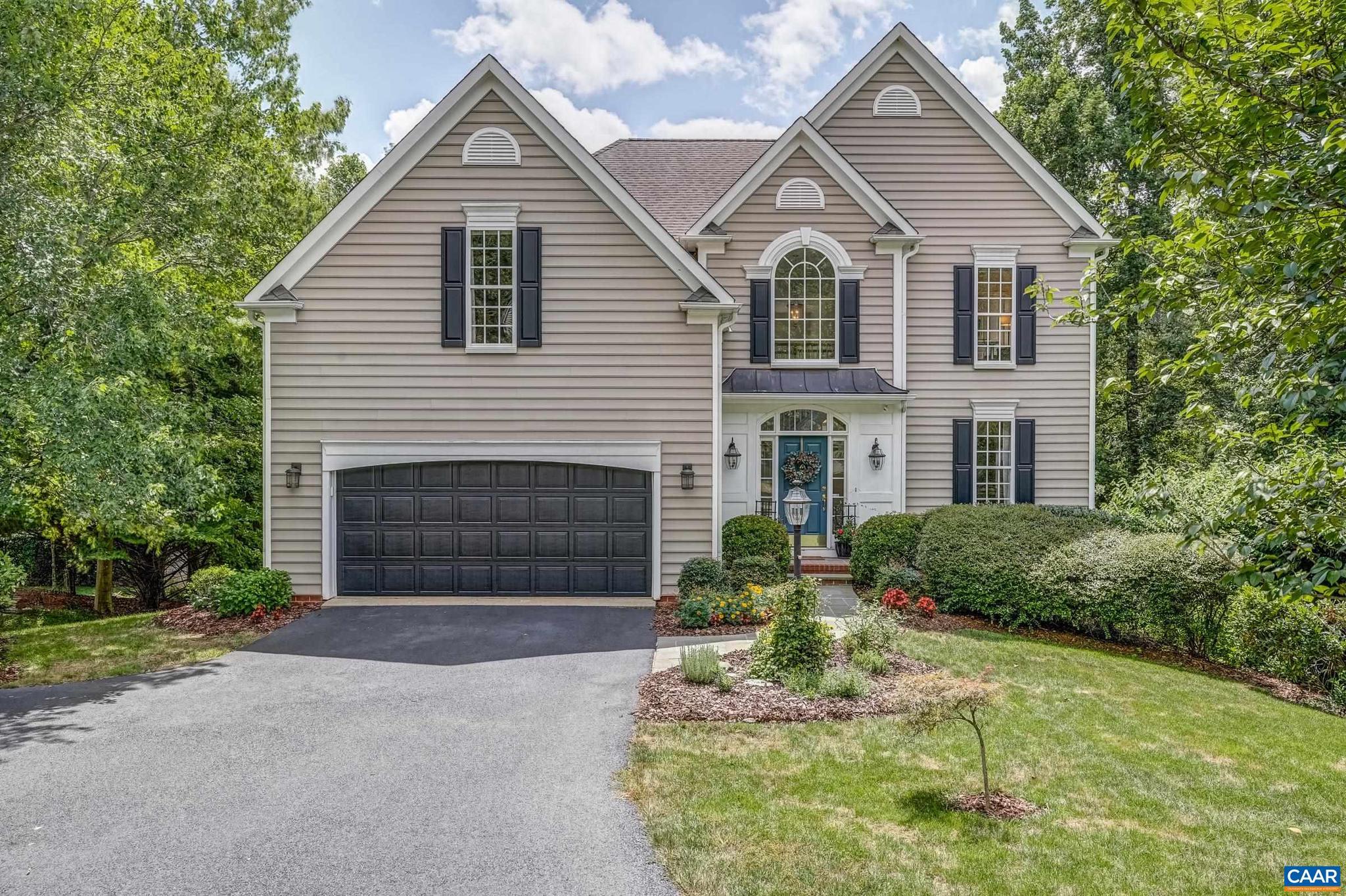 MOSBY MOUNTAIN - Residential