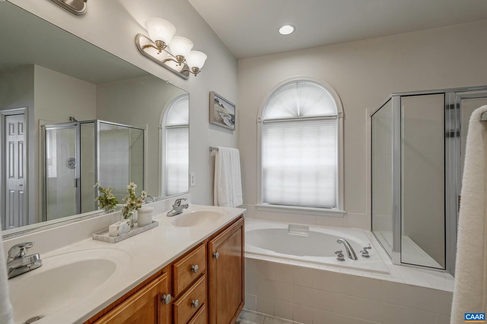 MOSBY MOUNTAIN - Residential