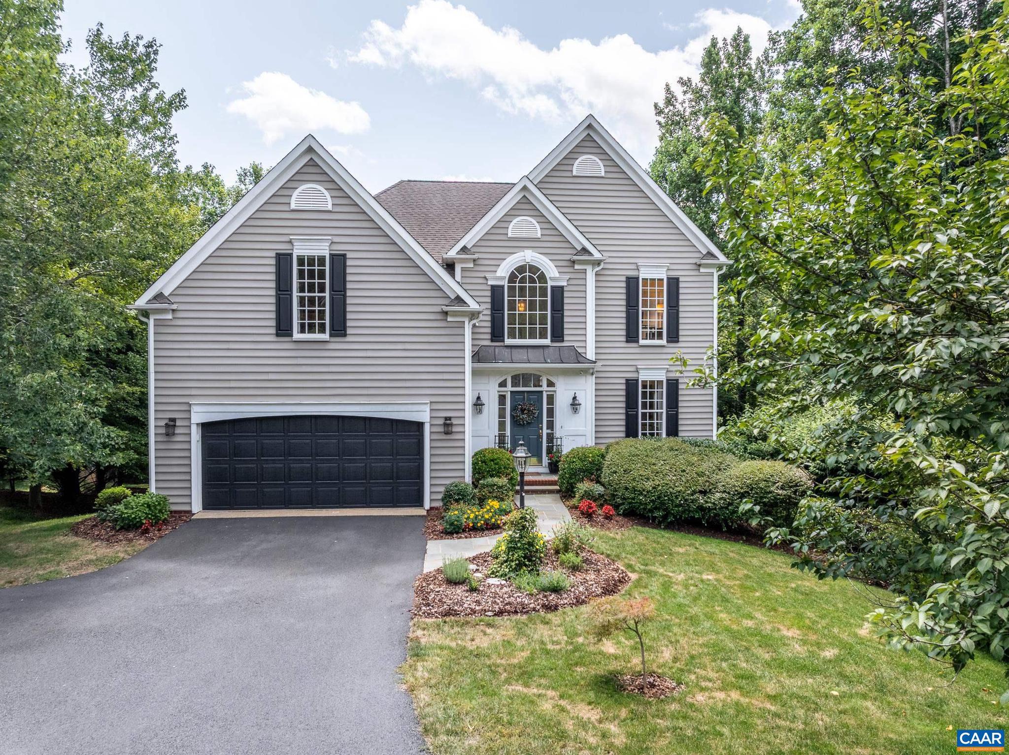 MOSBY MOUNTAIN - Residential