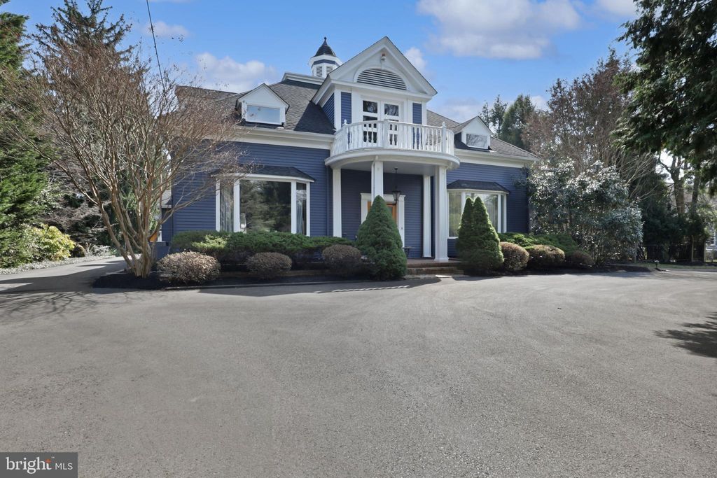 Photo of 436 Cottage Avenue, EDGEWATER PARK, NJ 08010 (MLS # NJBL2108242)