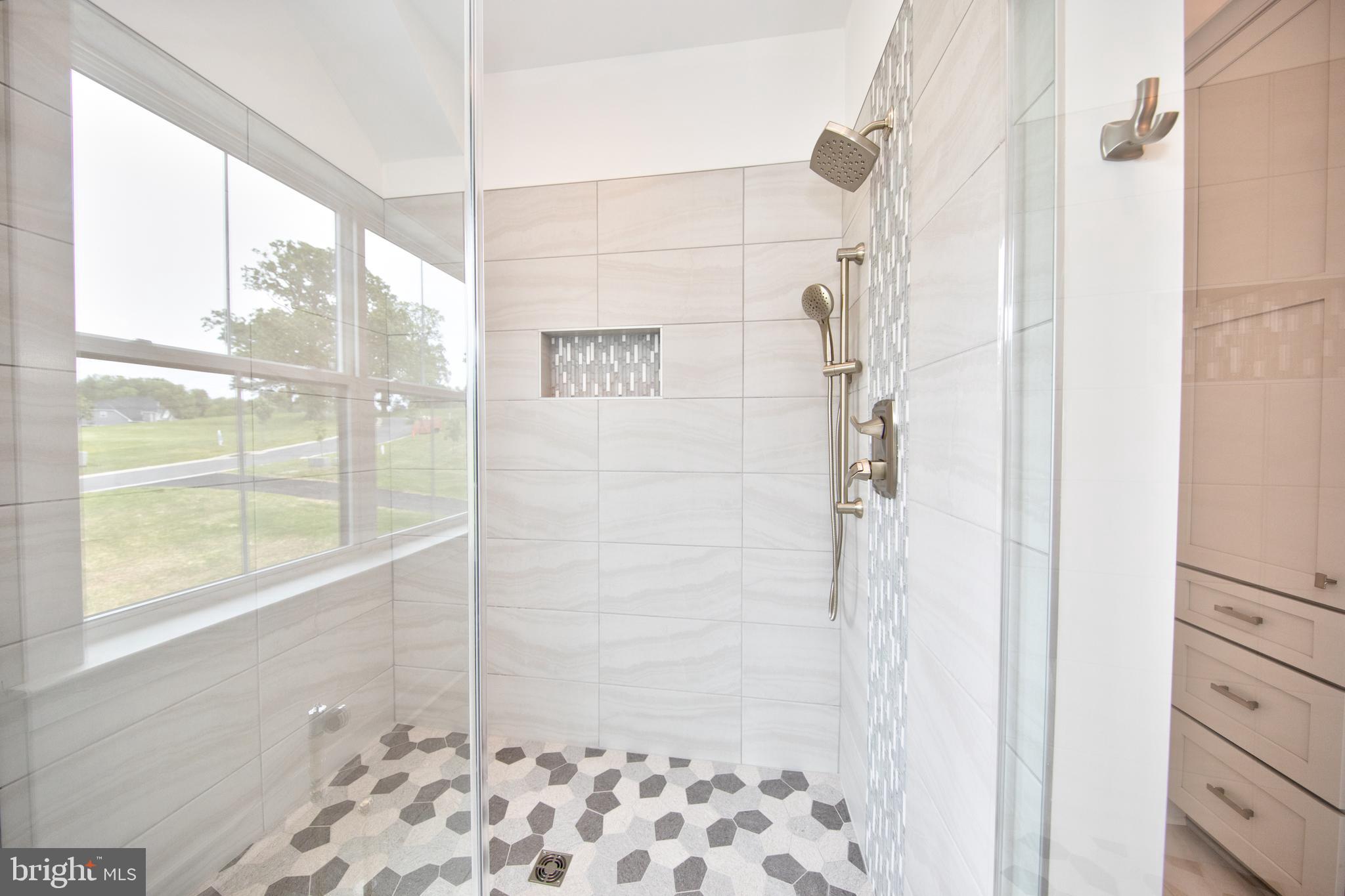 HAHN'S MEADOW - Residential