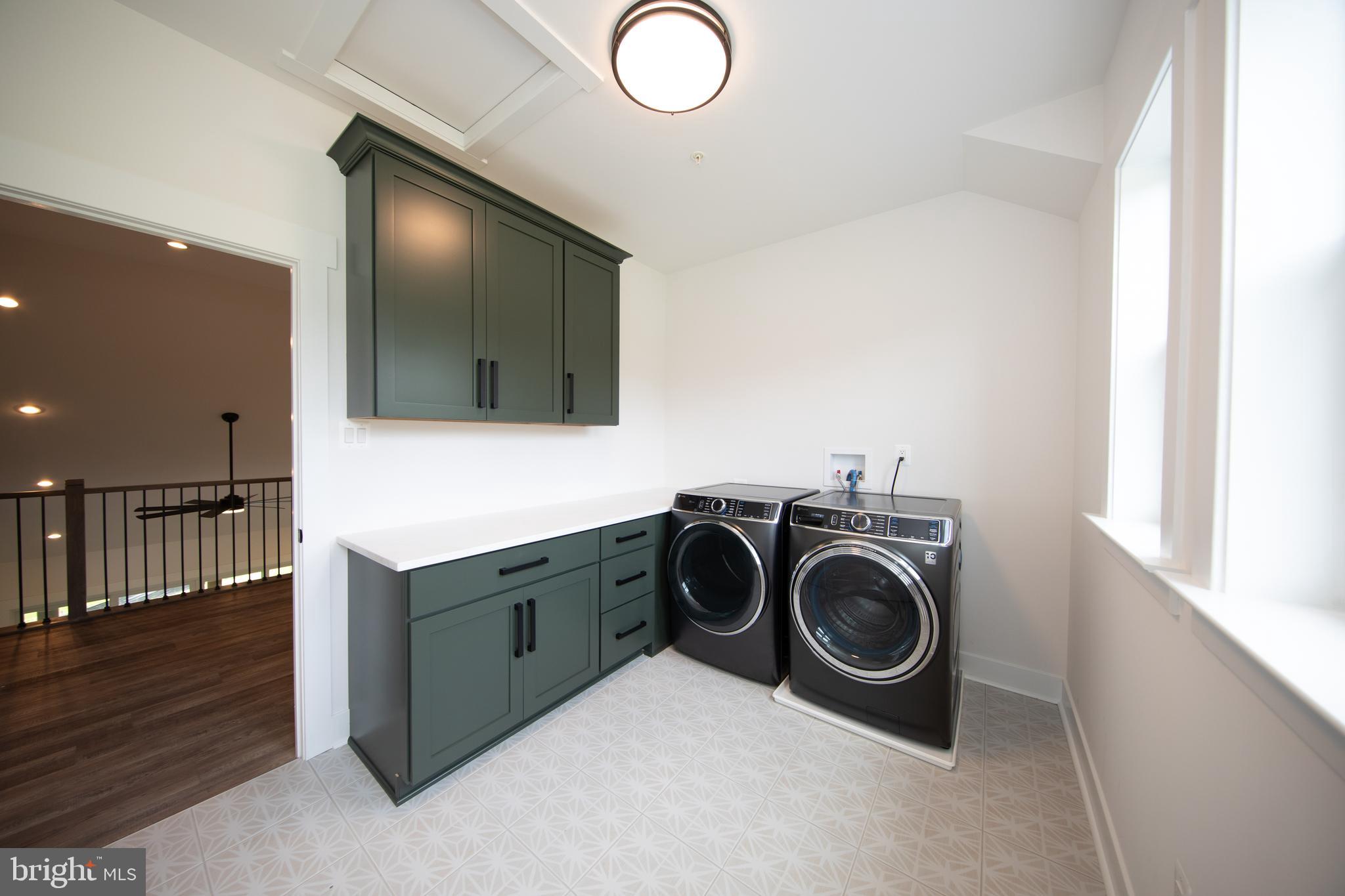 HAHN'S MEADOW - Residential