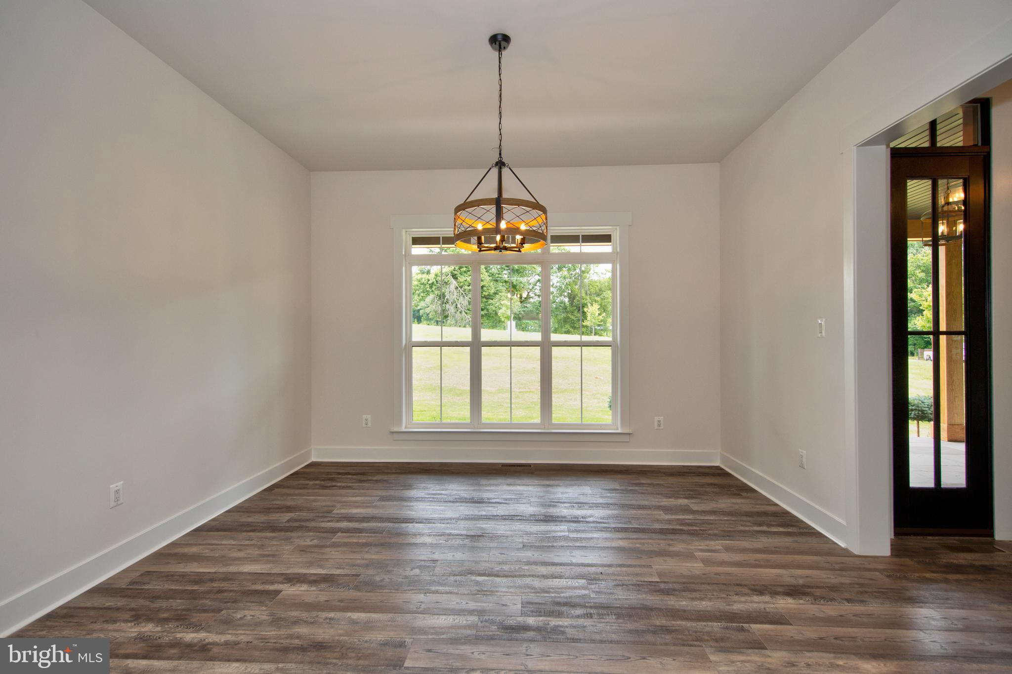 HAHN'S MEADOW - Residential