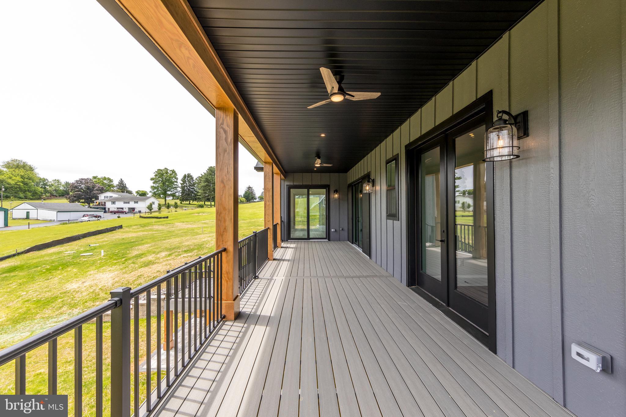 HAHN'S MEADOW - Residential