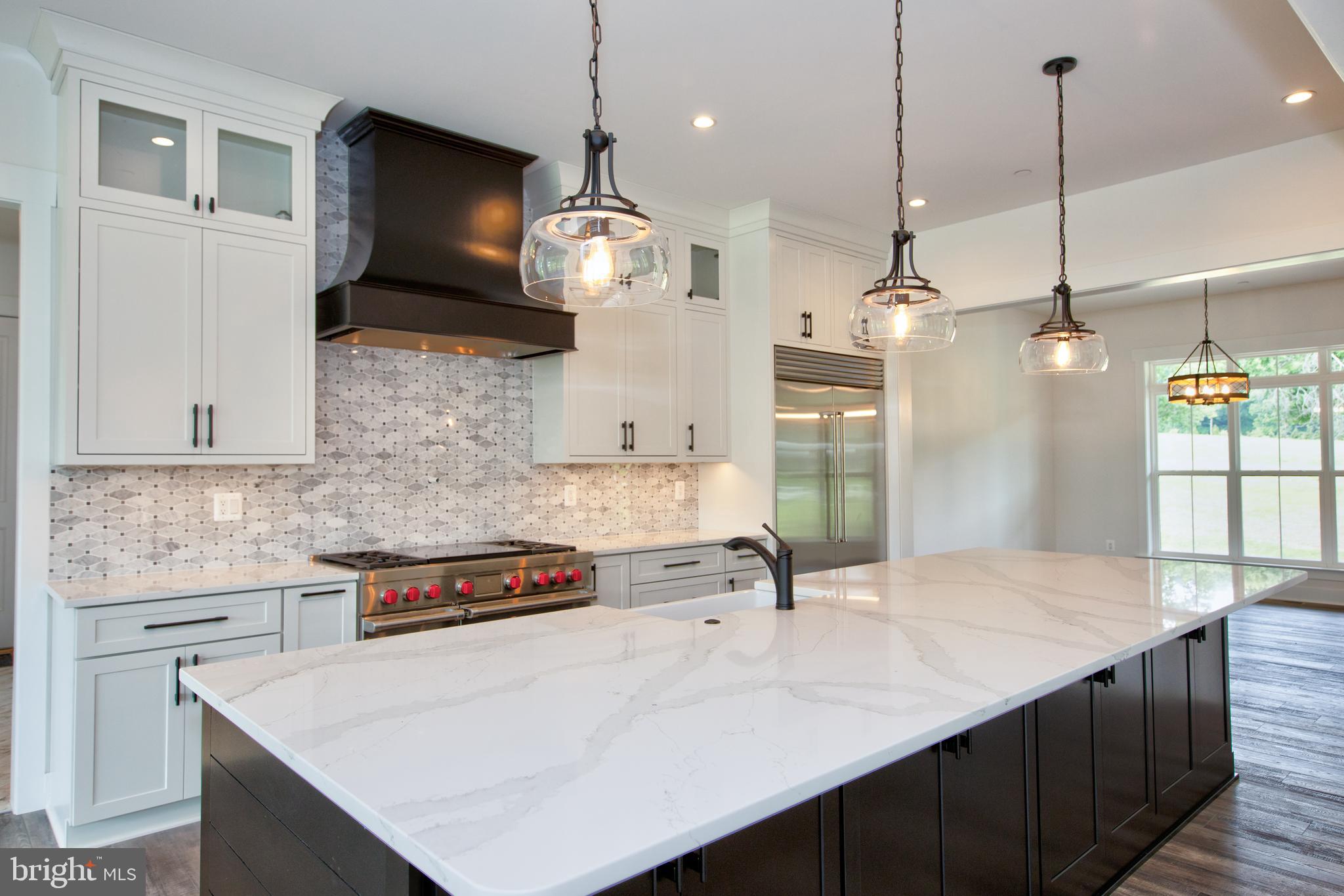 HAHN'S MEADOW - Residential