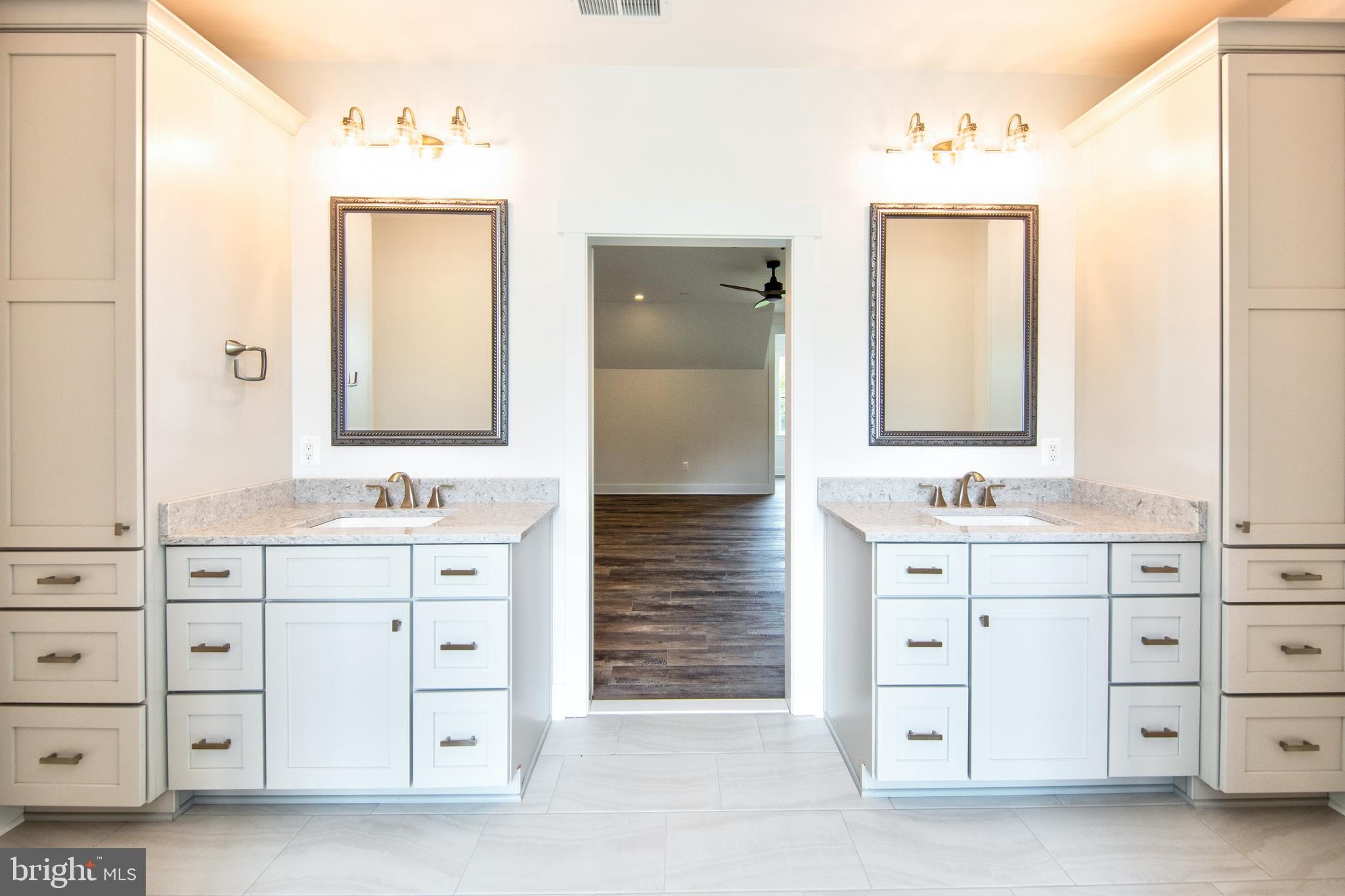 HAHN'S MEADOW - Residential