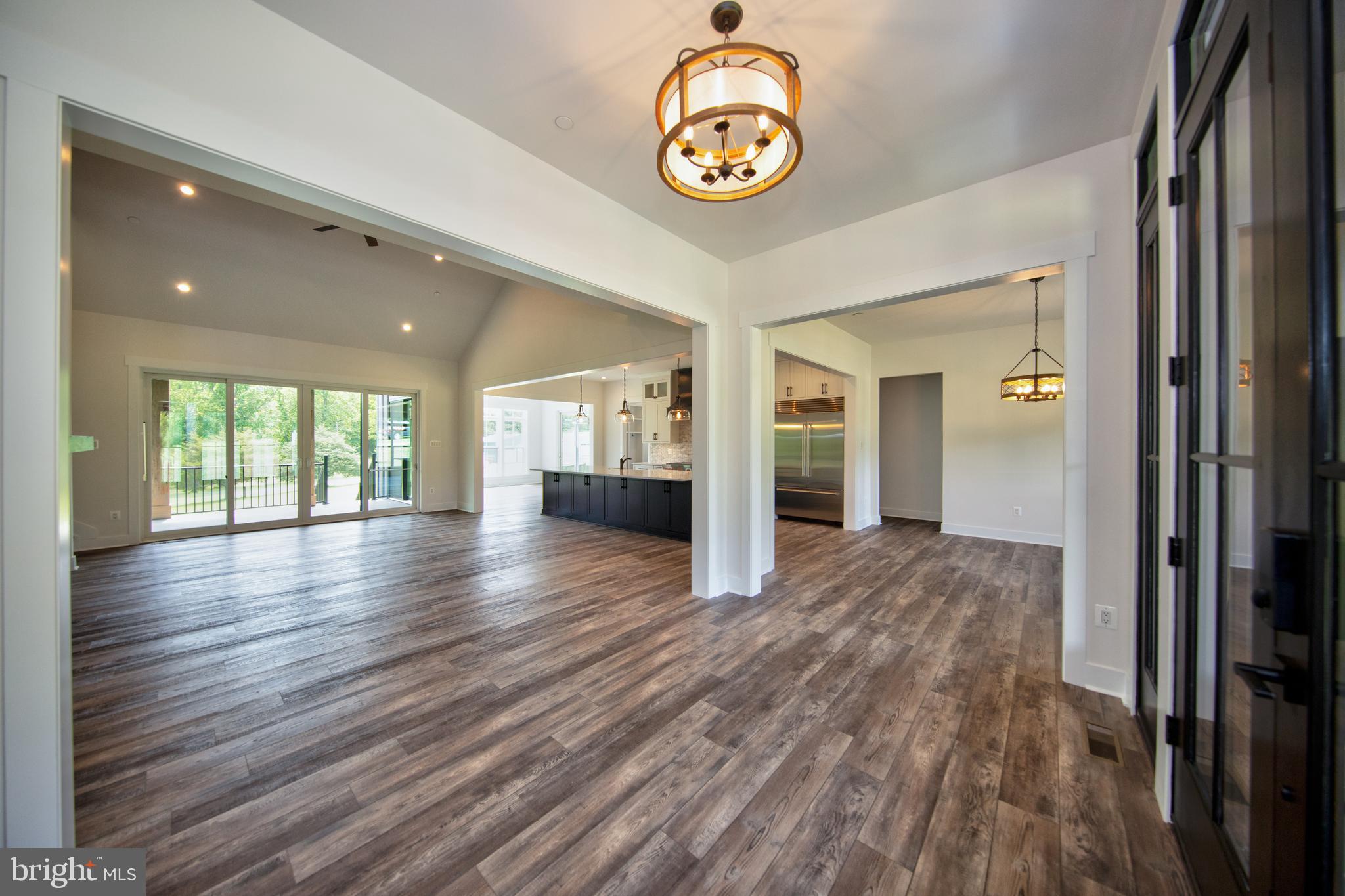 HAHN'S MEADOW - Residential