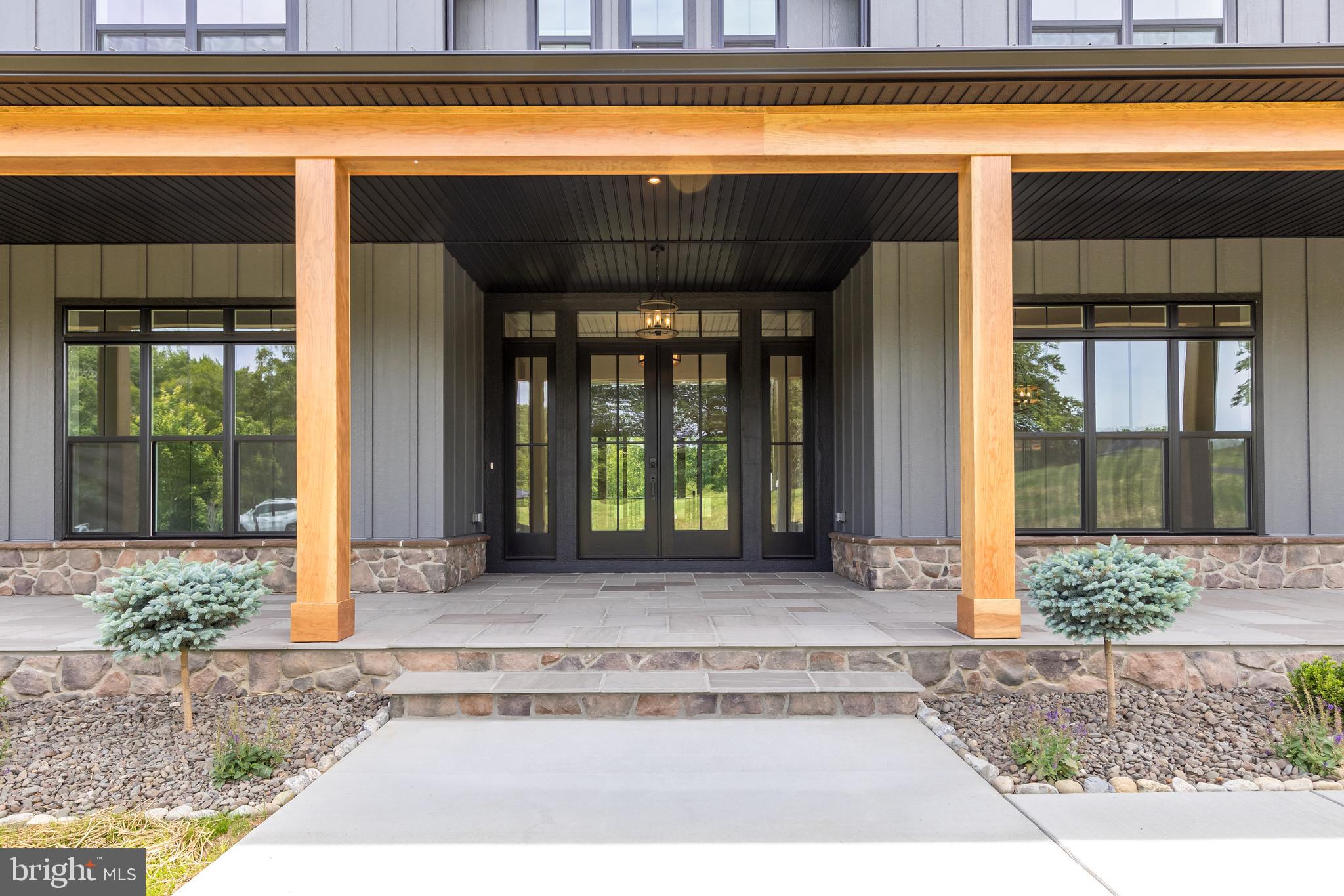 HAHN'S MEADOW - Residential