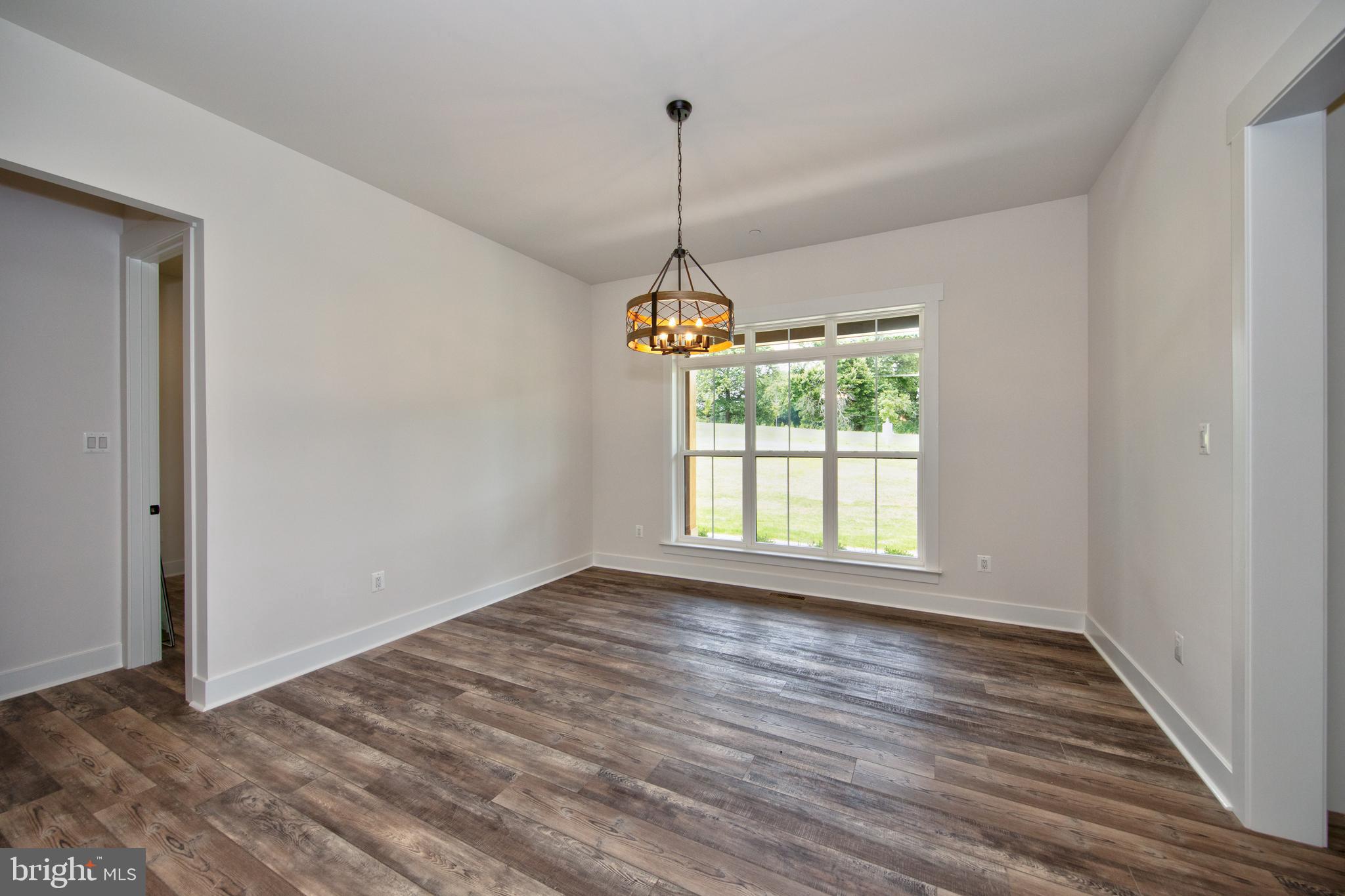 HAHN'S MEADOW - Residential