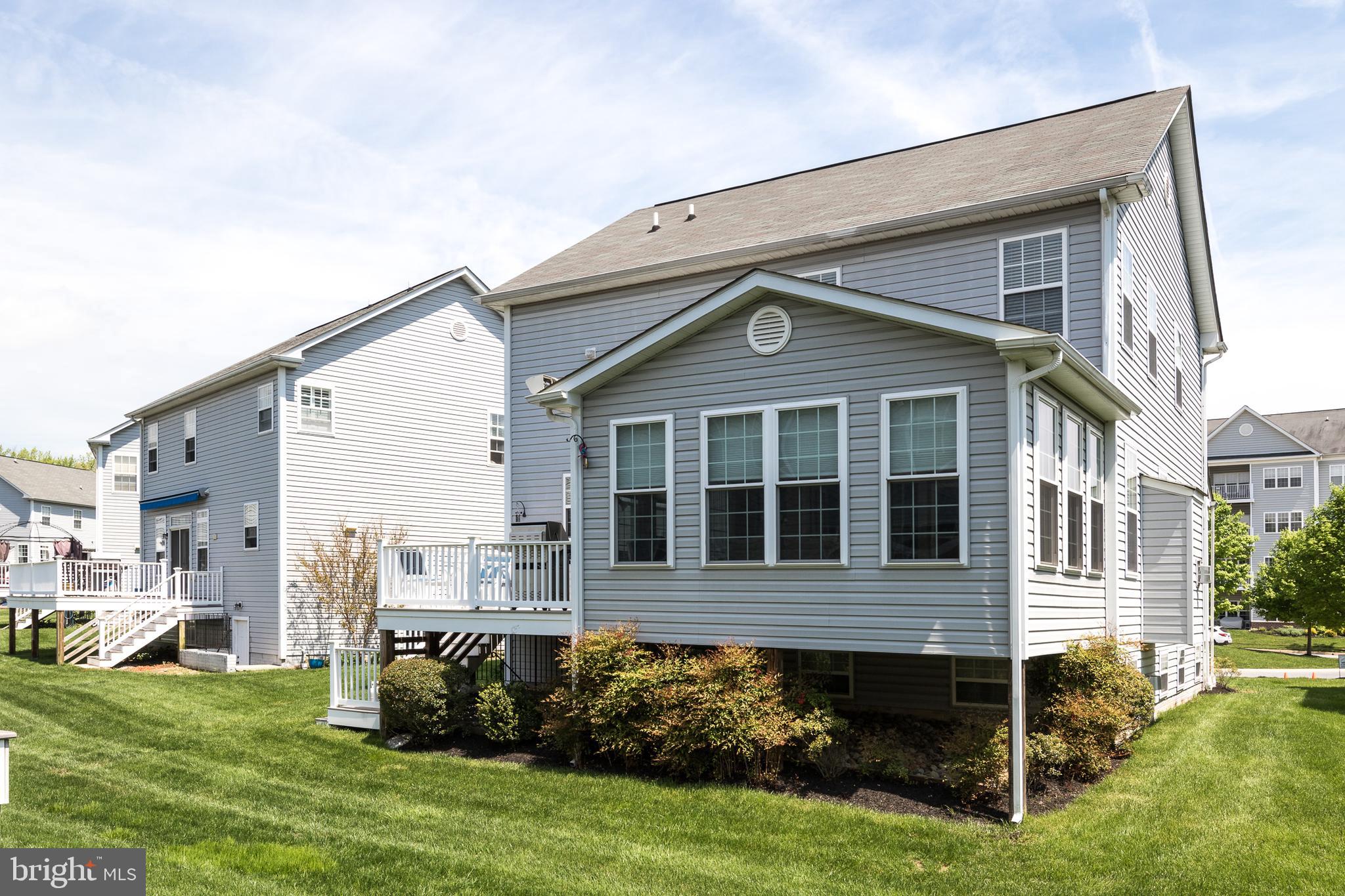 HOPEWELL POINTE - Residential