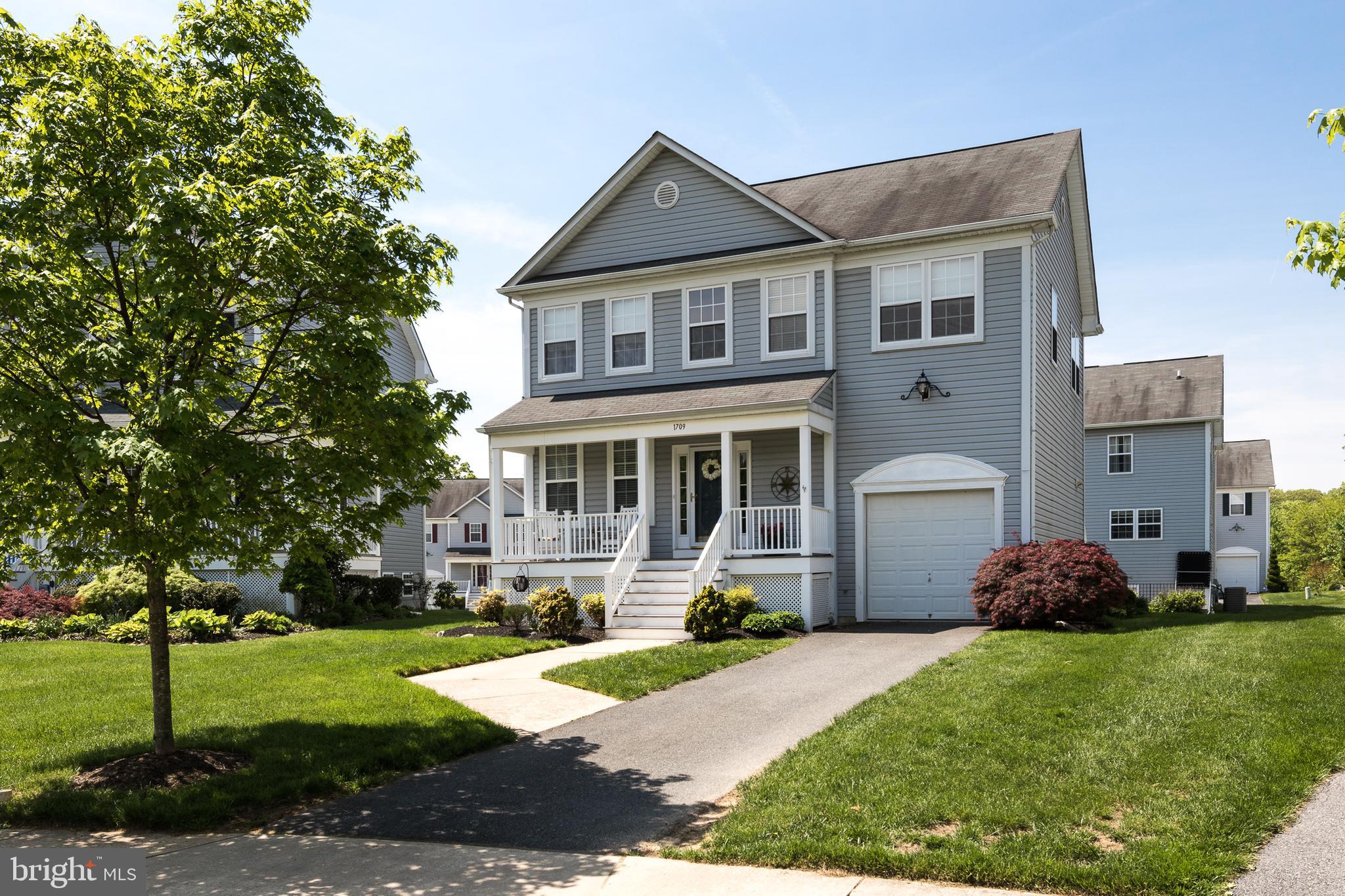 HOPEWELL POINTE - Residential