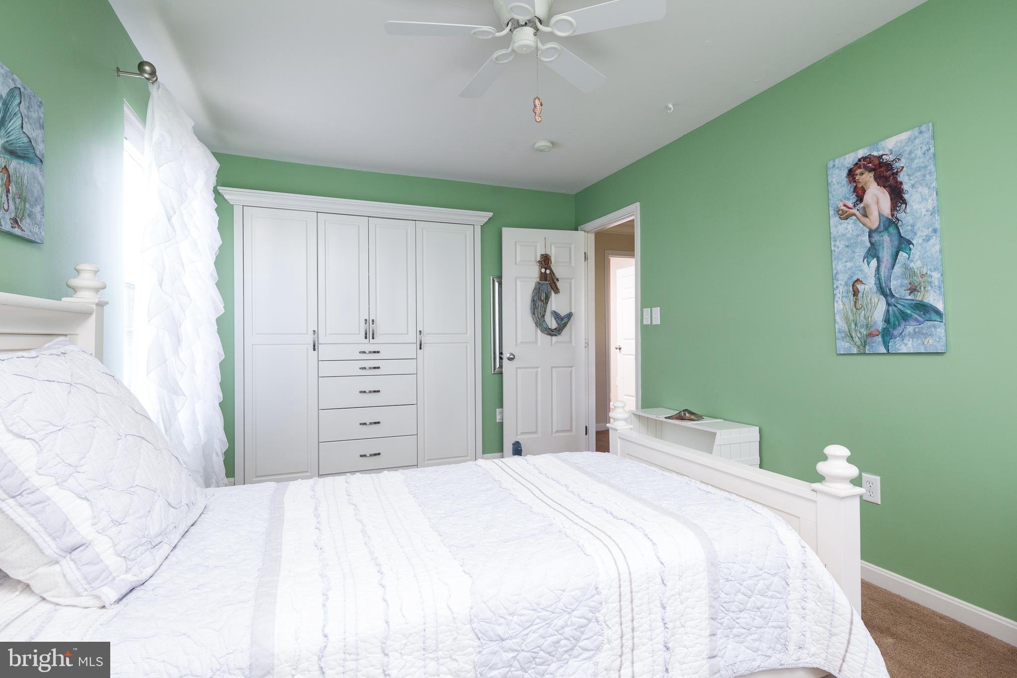 HOPEWELL POINTE - Residential