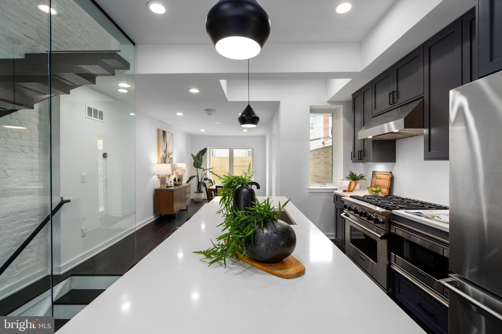 GRADUATE HOSPITAL - Residential