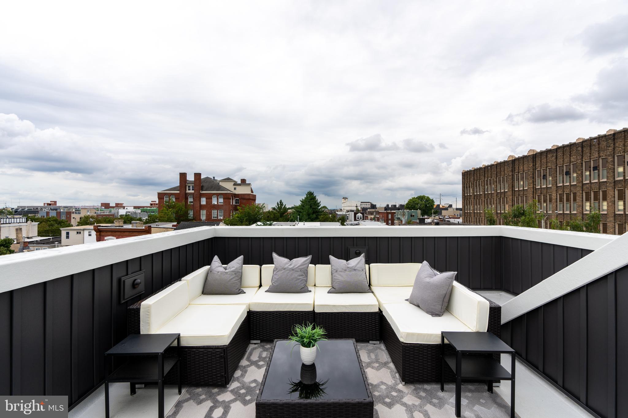 GRADUATE HOSPITAL - Residential