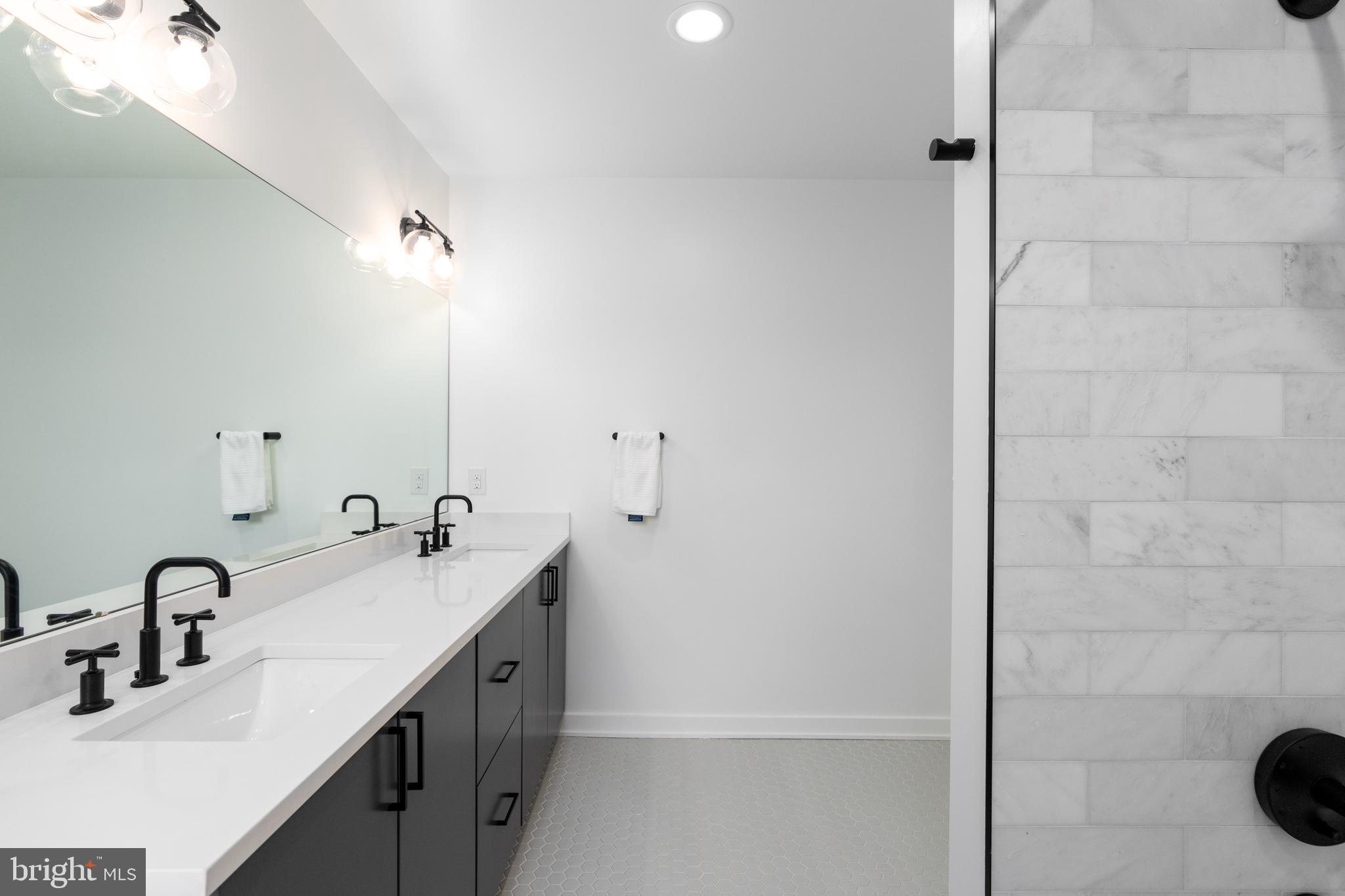 GRADUATE HOSPITAL - Residential