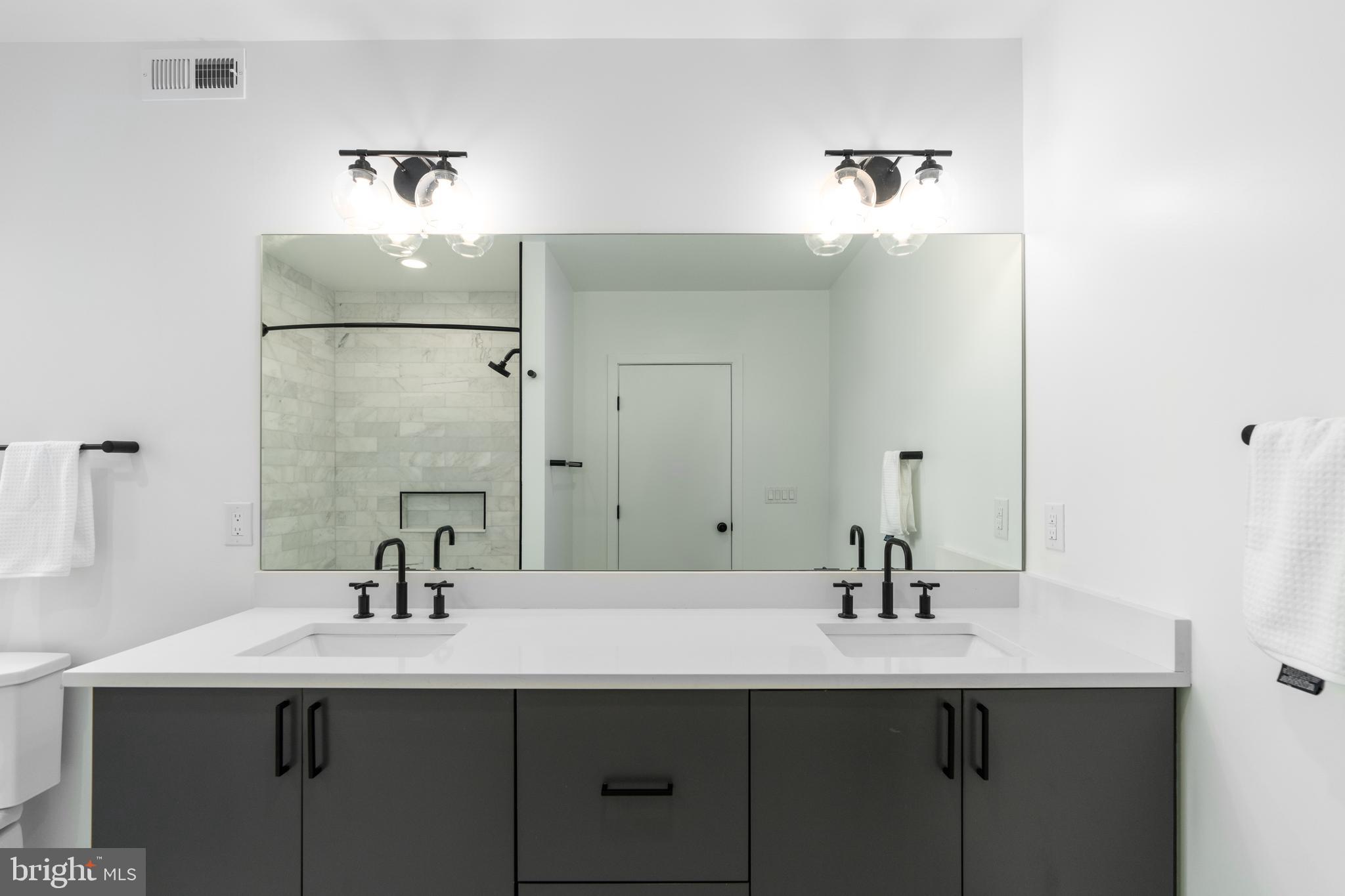 GRADUATE HOSPITAL - Residential